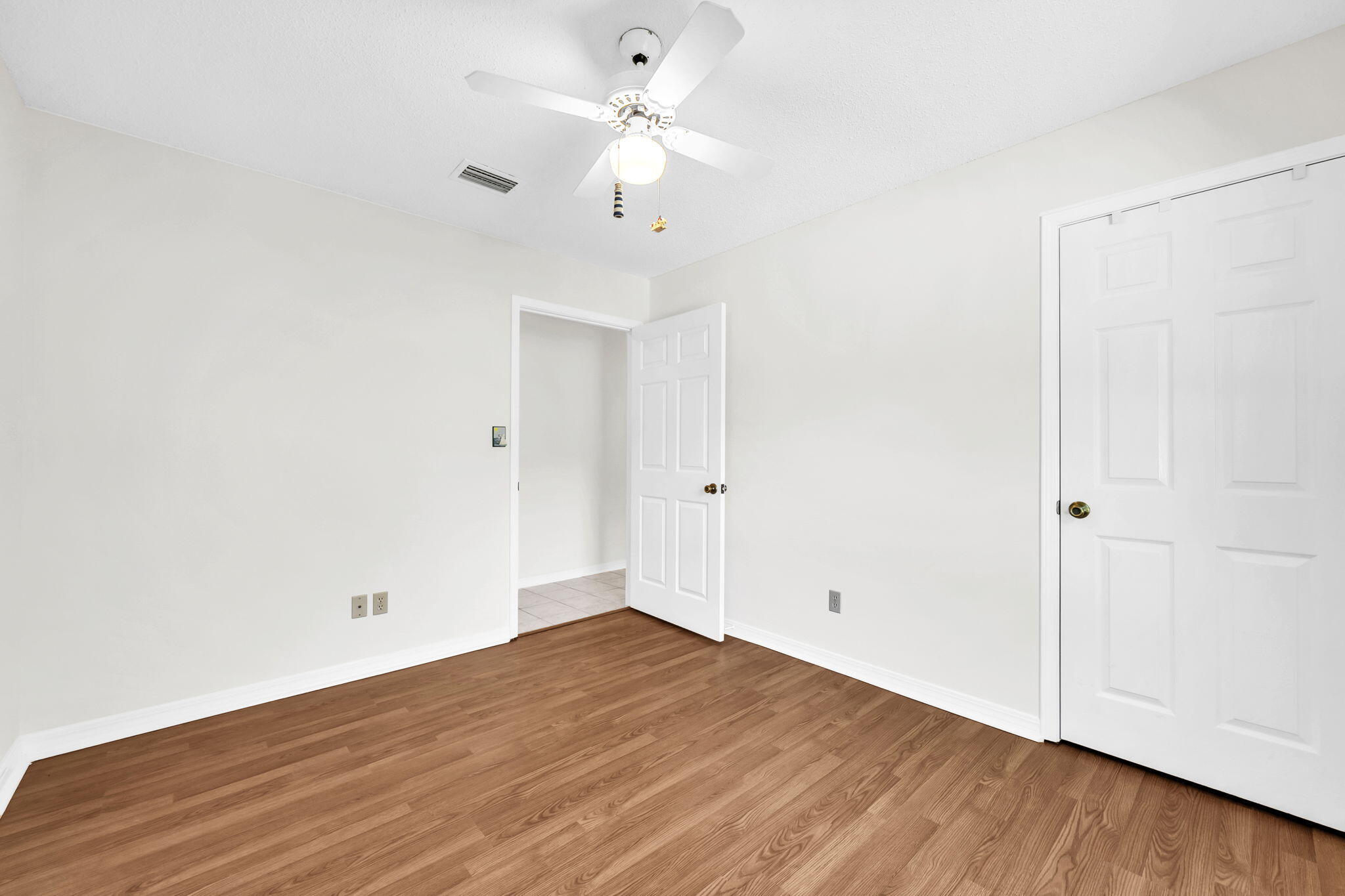 EDGEWATER VILLAGE - Residential