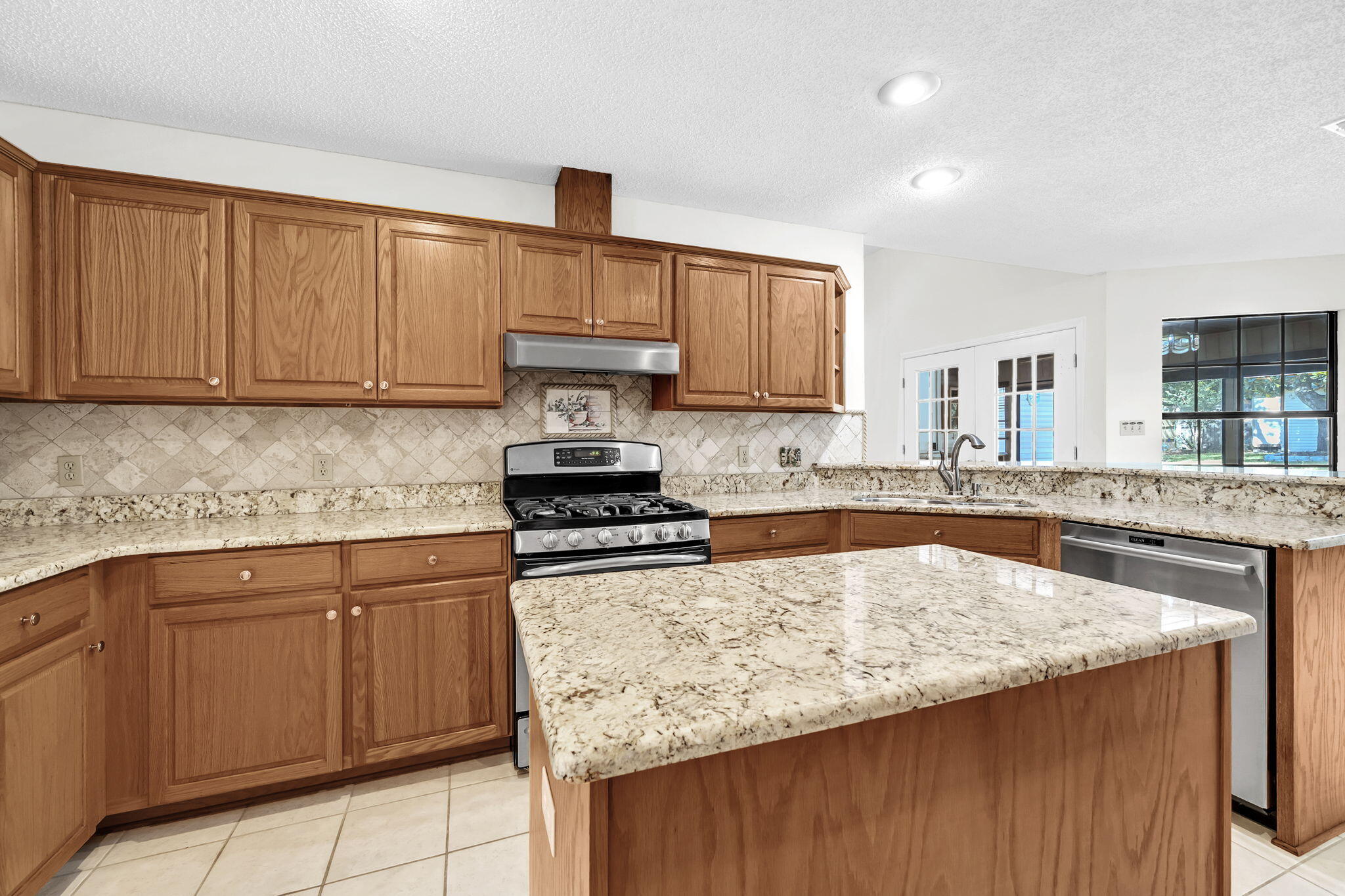 EDGEWATER VILLAGE - Residential