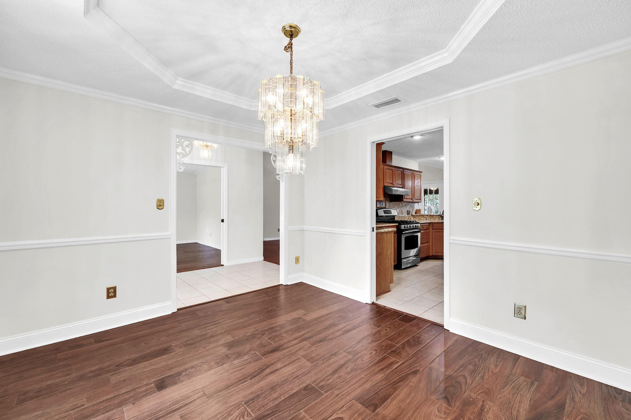 EDGEWATER VILLAGE - Residential