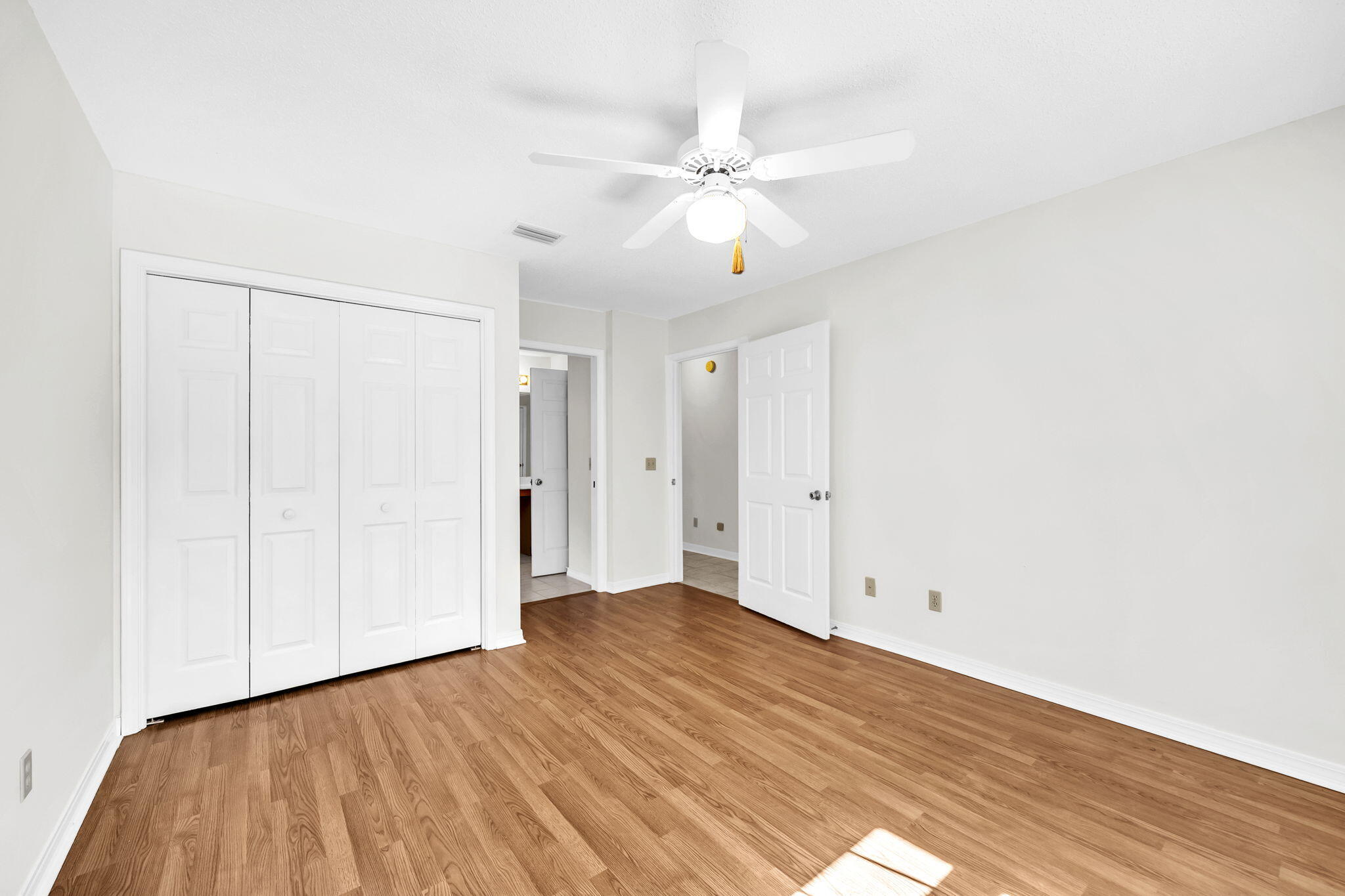 EDGEWATER VILLAGE - Residential