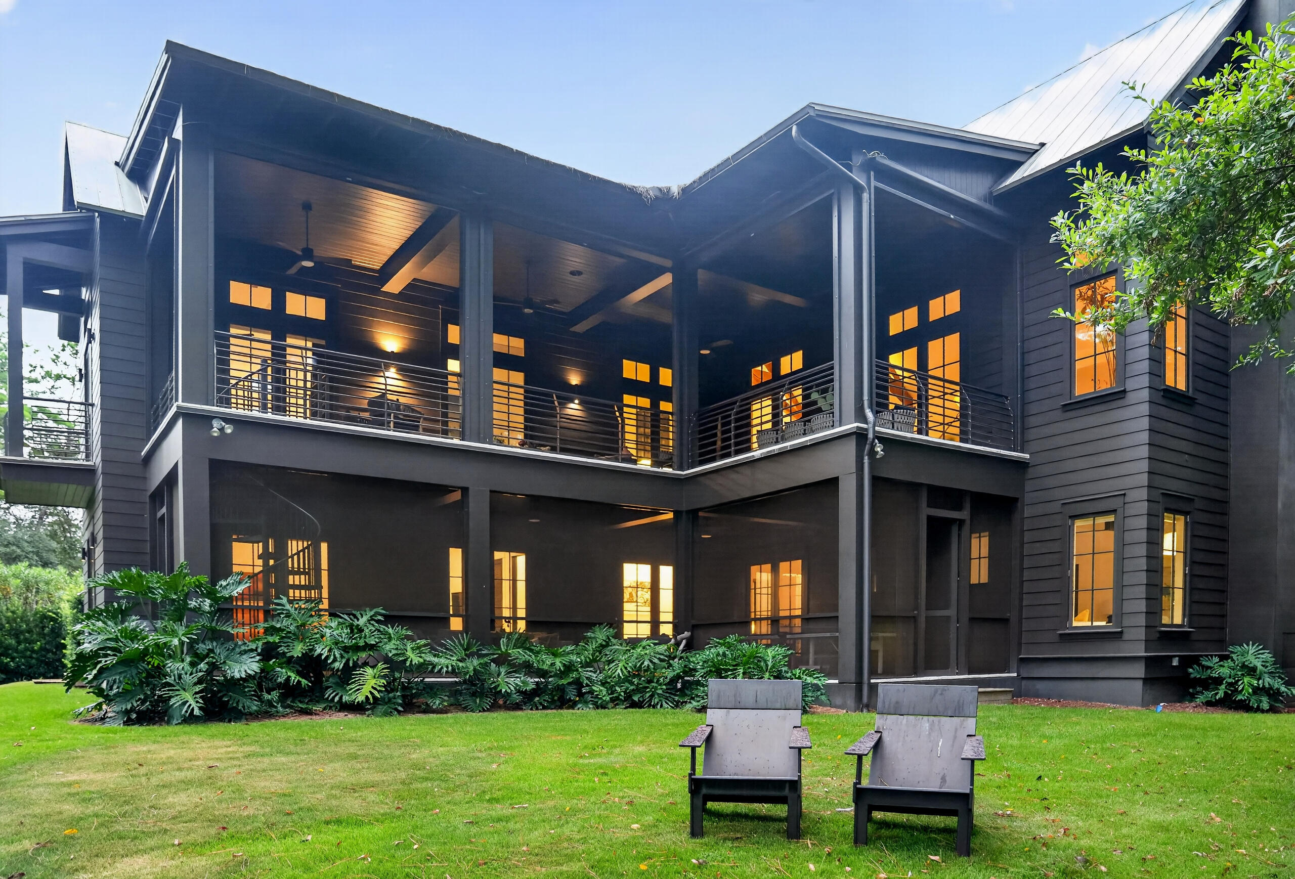 MAGNOLIA BEACH - Residential