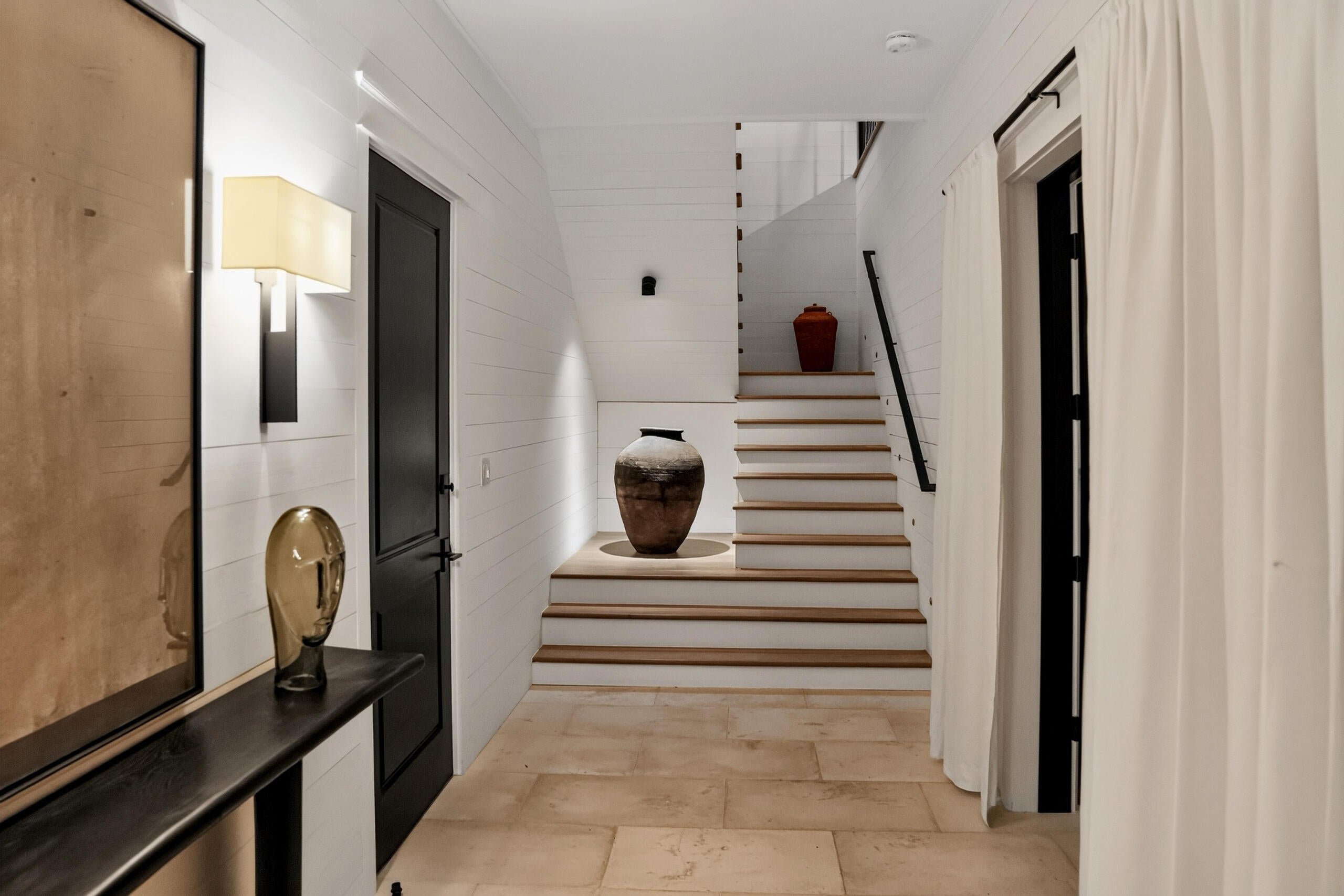 MAGNOLIA BEACH - Residential
