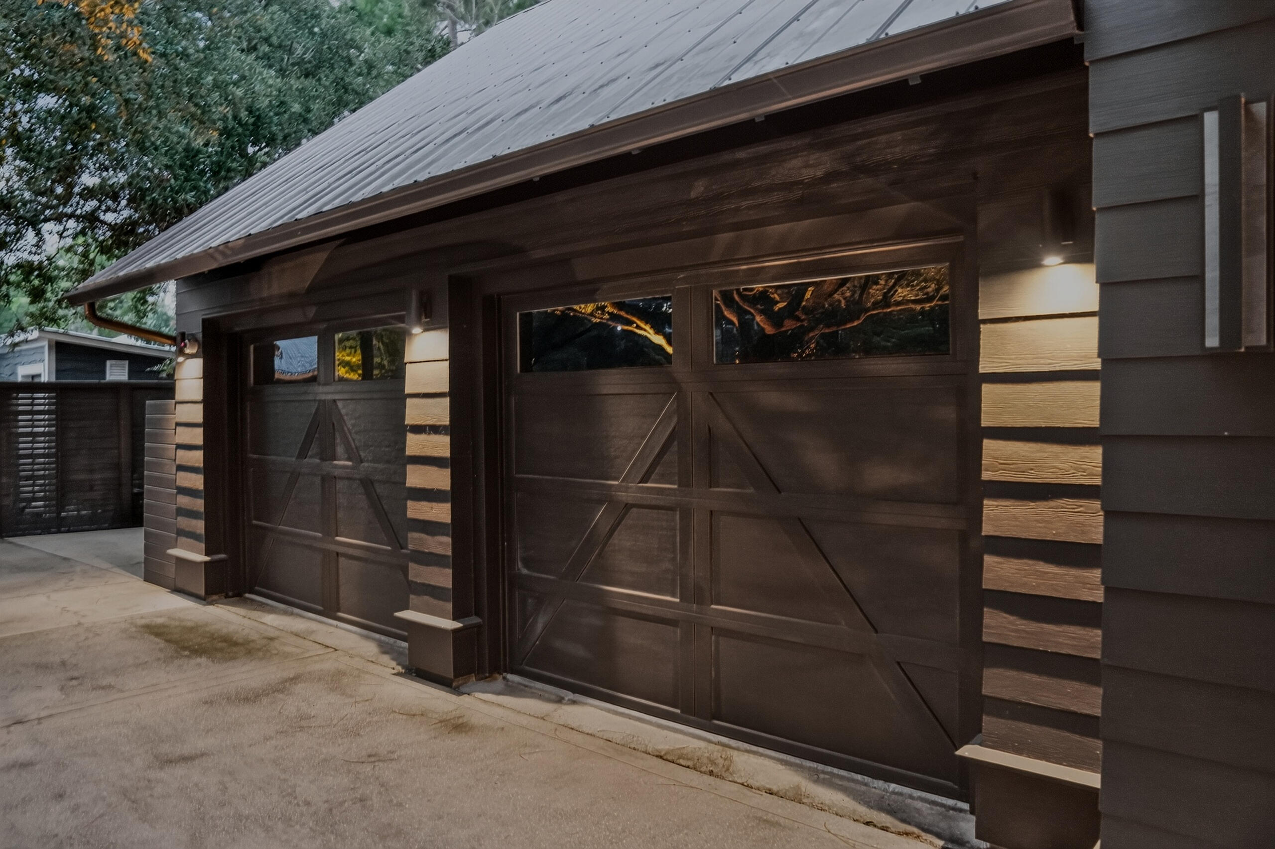 MAGNOLIA BEACH - Residential