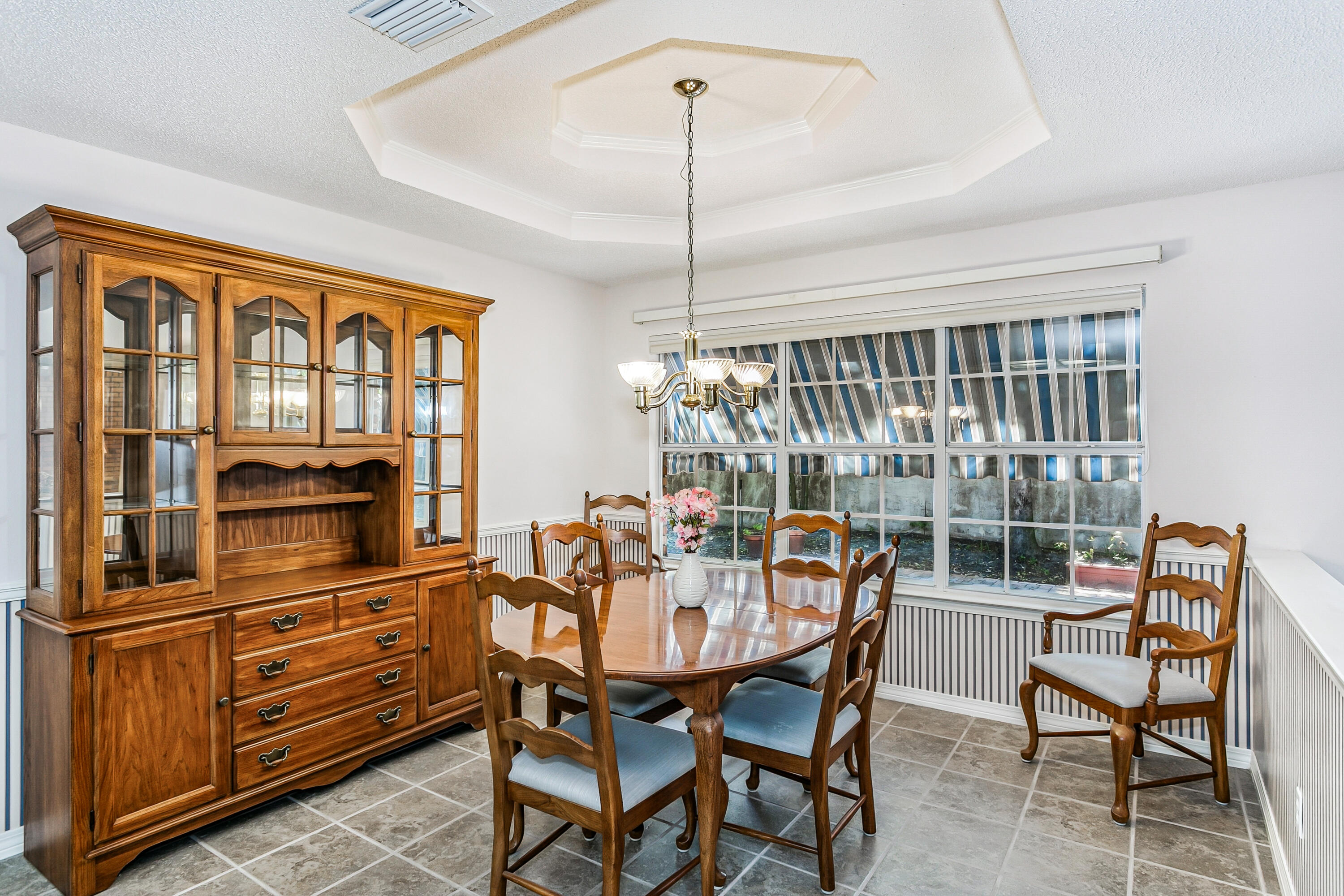 EMERALD BREEZE ESTATES - Residential
