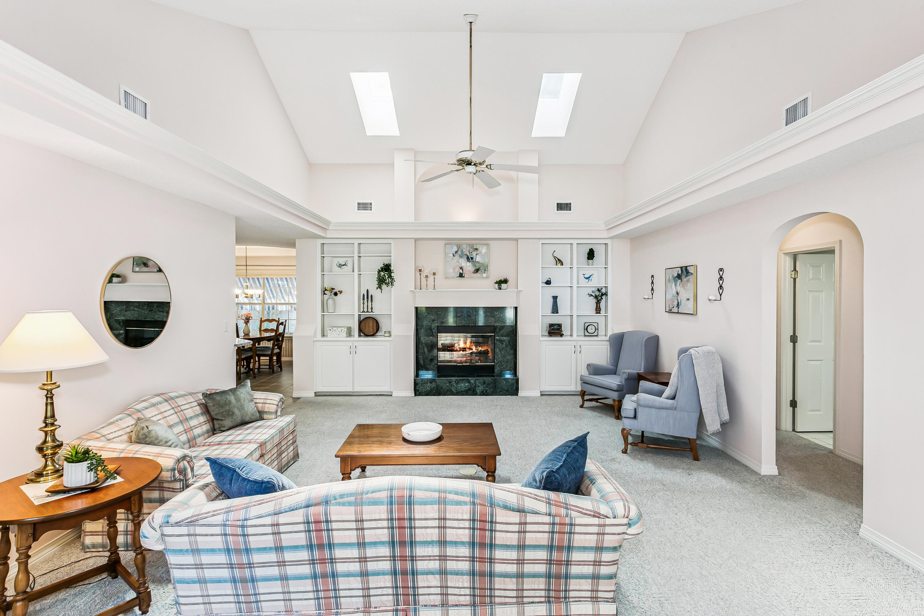 EMERALD BREEZE ESTATES - Residential