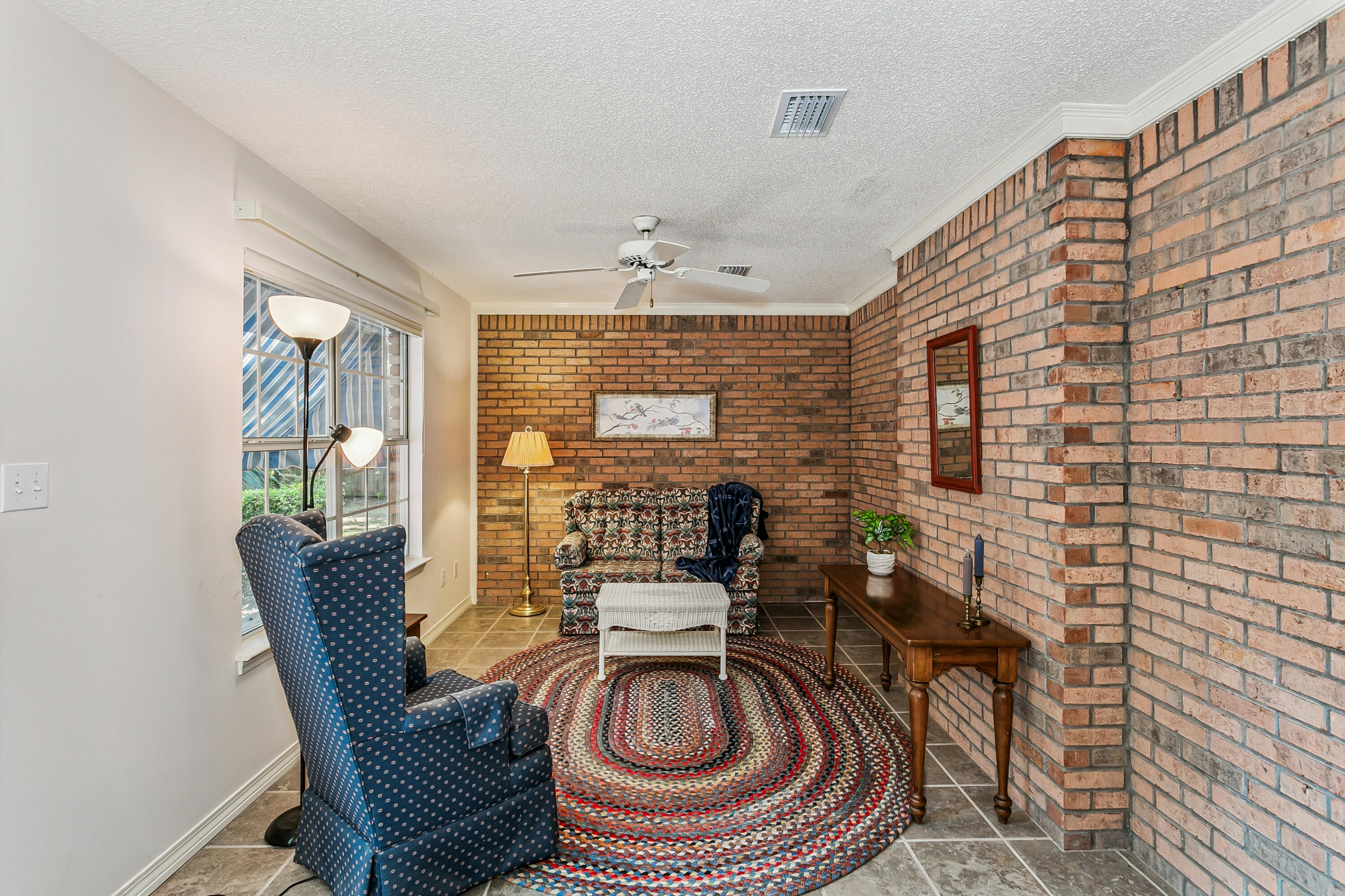EMERALD BREEZE ESTATES - Residential