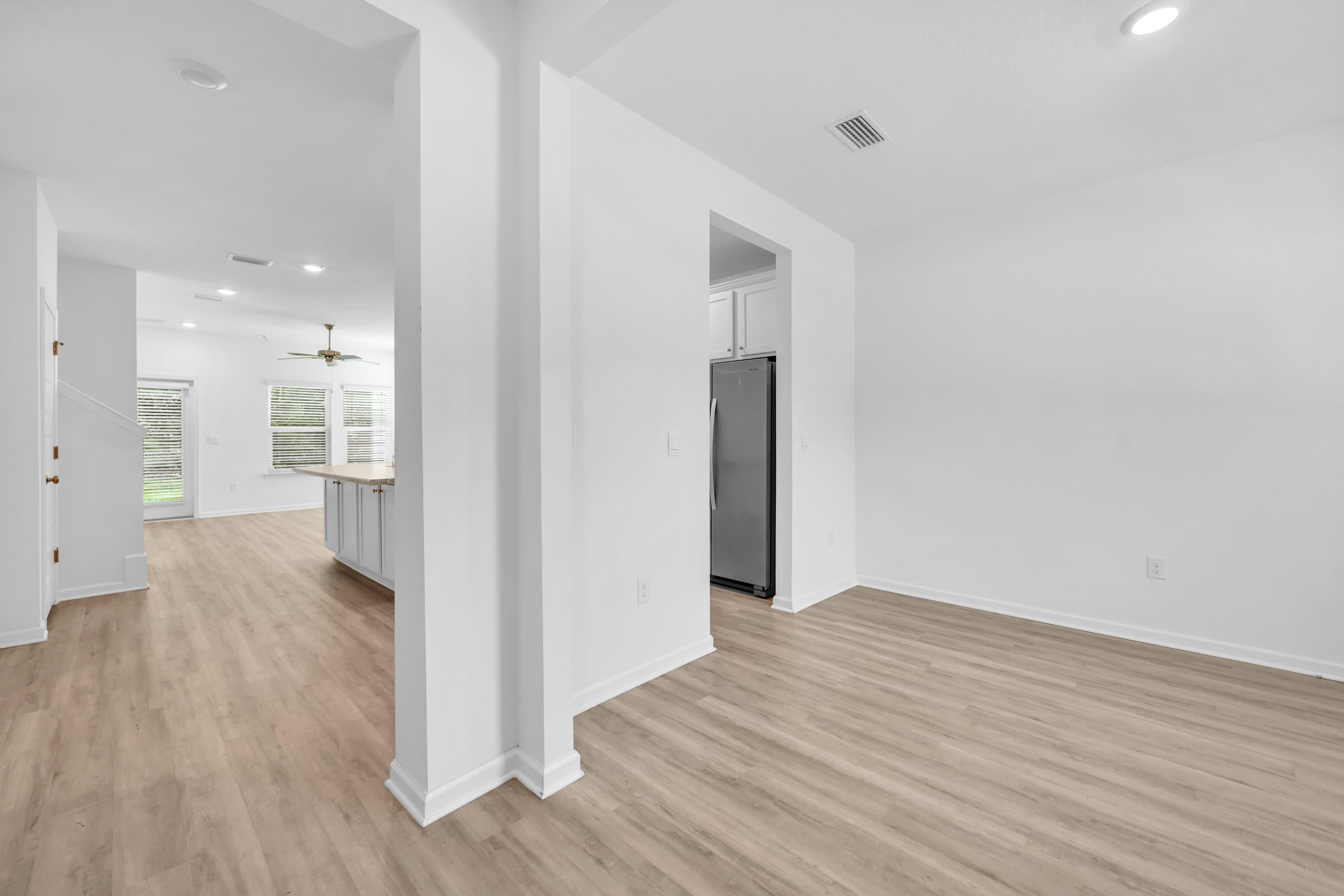 LAGRANGE LANDING - Residential