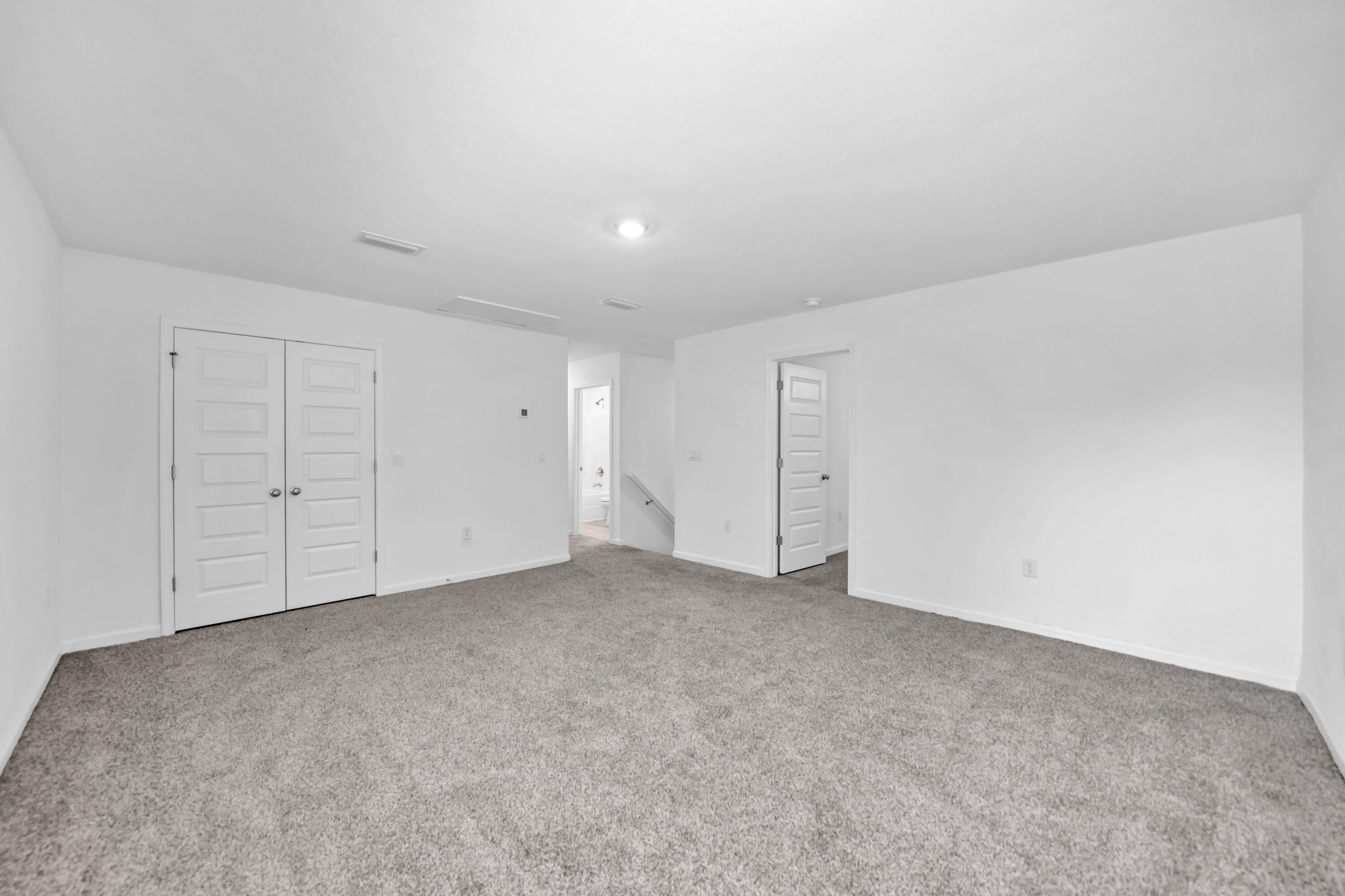 LAGRANGE LANDING - Residential