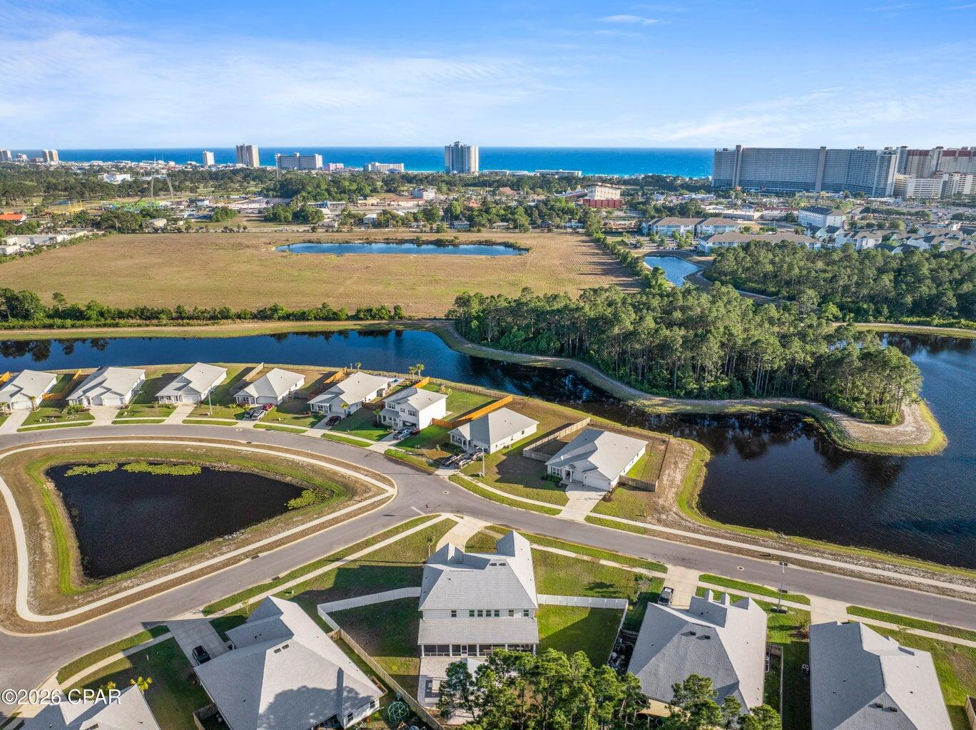 TIERRA VERDE - Residential