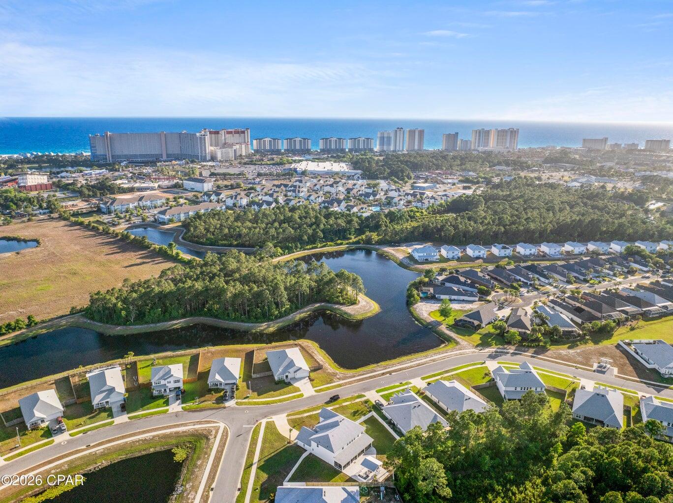 TIERRA VERDE - Residential