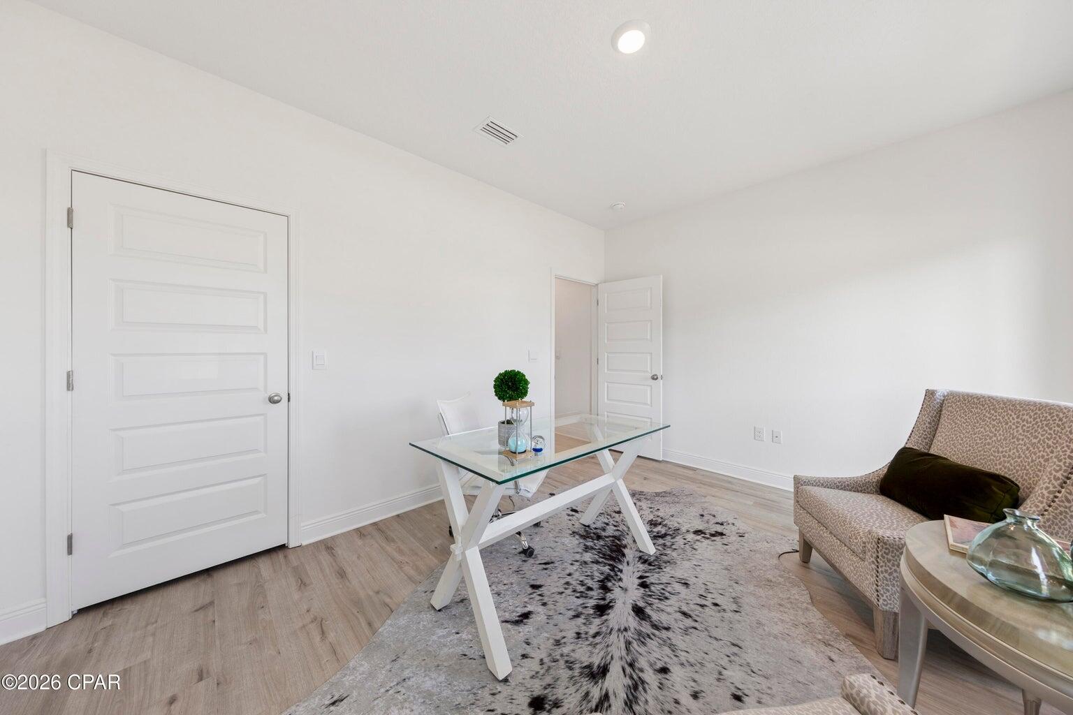TIERRA VERDE - Residential