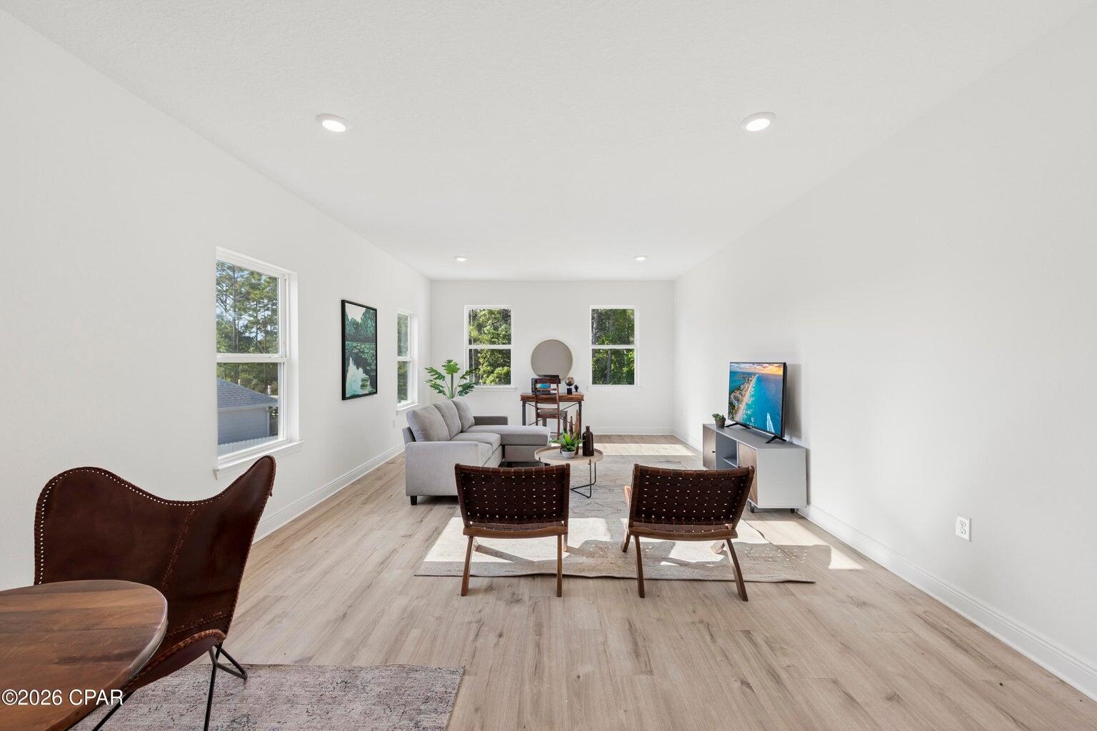 TIERRA VERDE - Residential