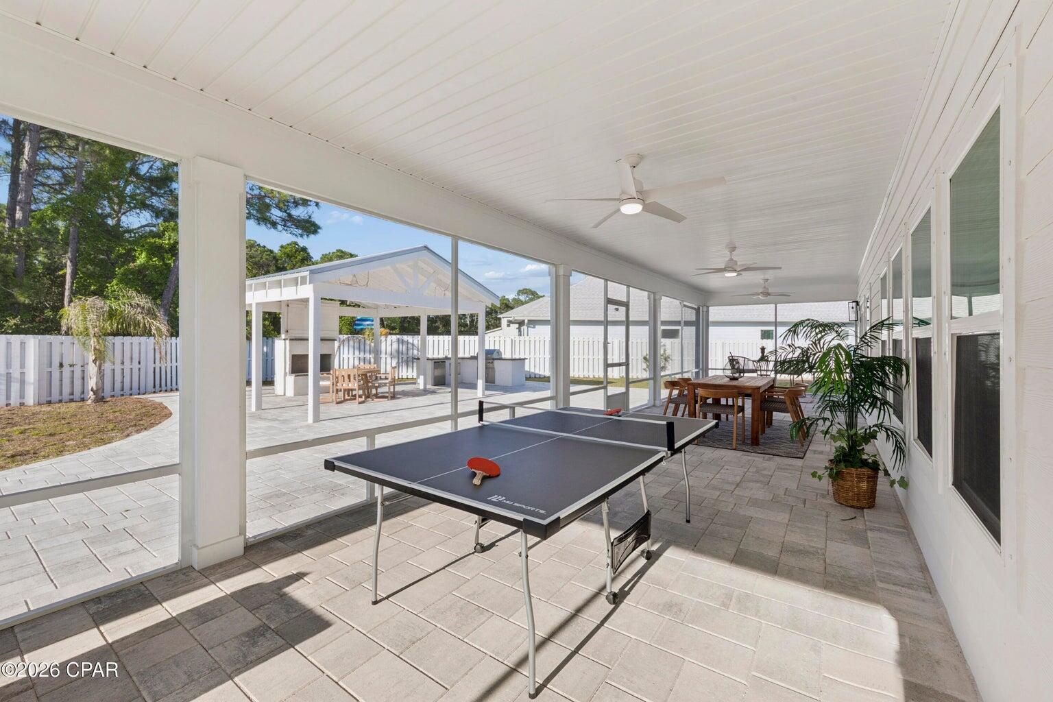 TIERRA VERDE - Residential