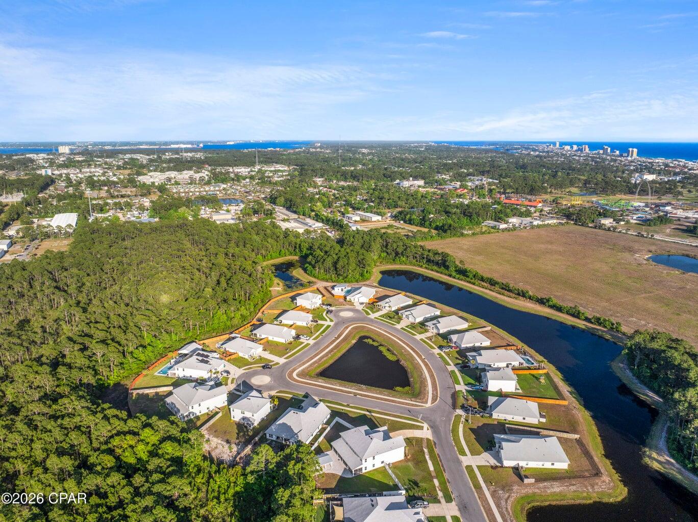 TIERRA VERDE - Residential