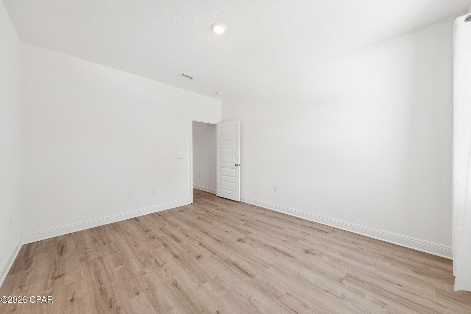TIERRA VERDE - Residential