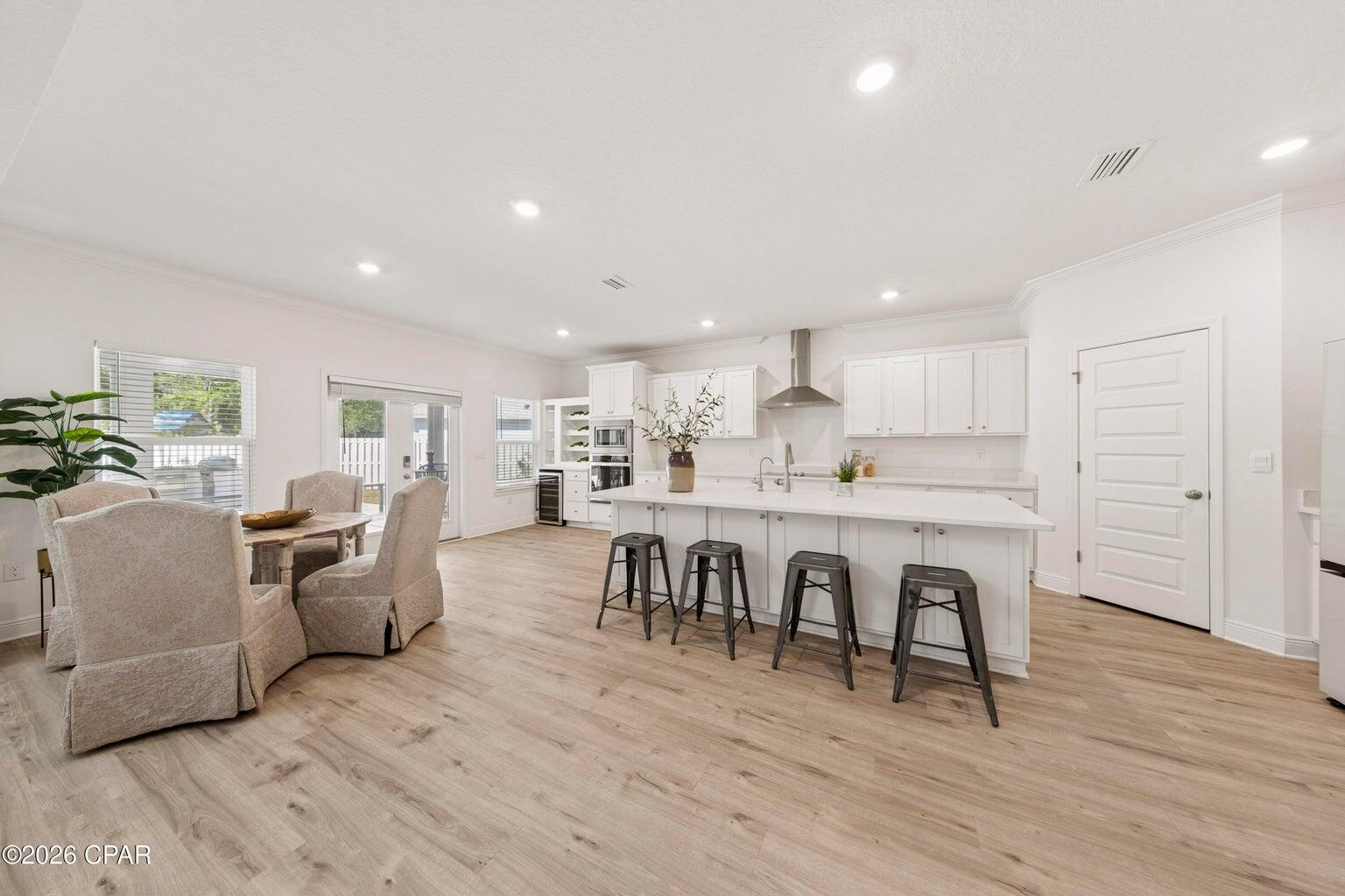TIERRA VERDE - Residential