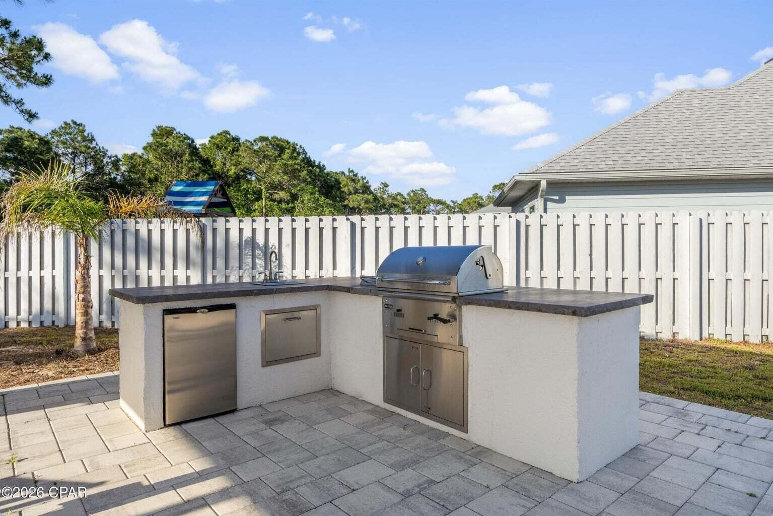 TIERRA VERDE - Residential