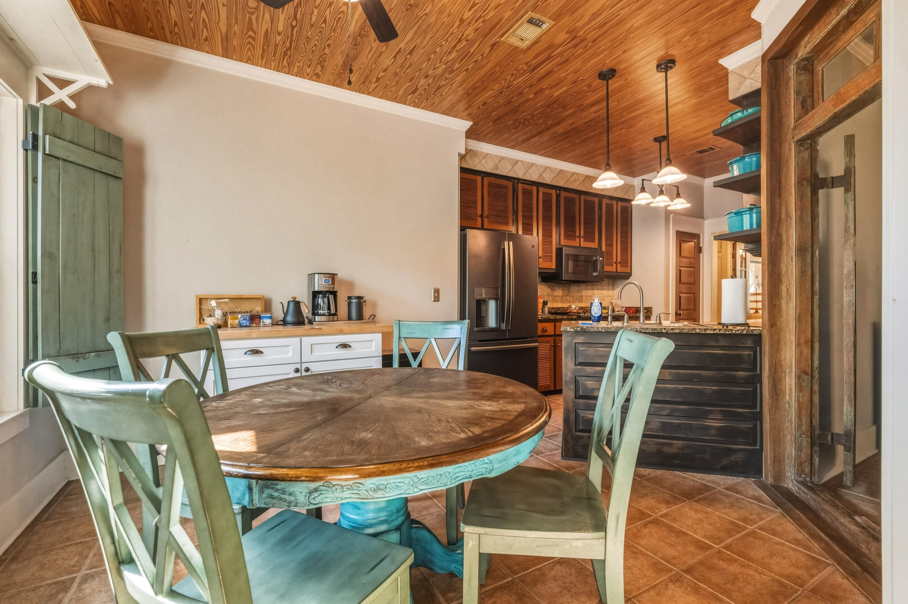 BLUEWATER BAY VILLAGE 1A - Residential
