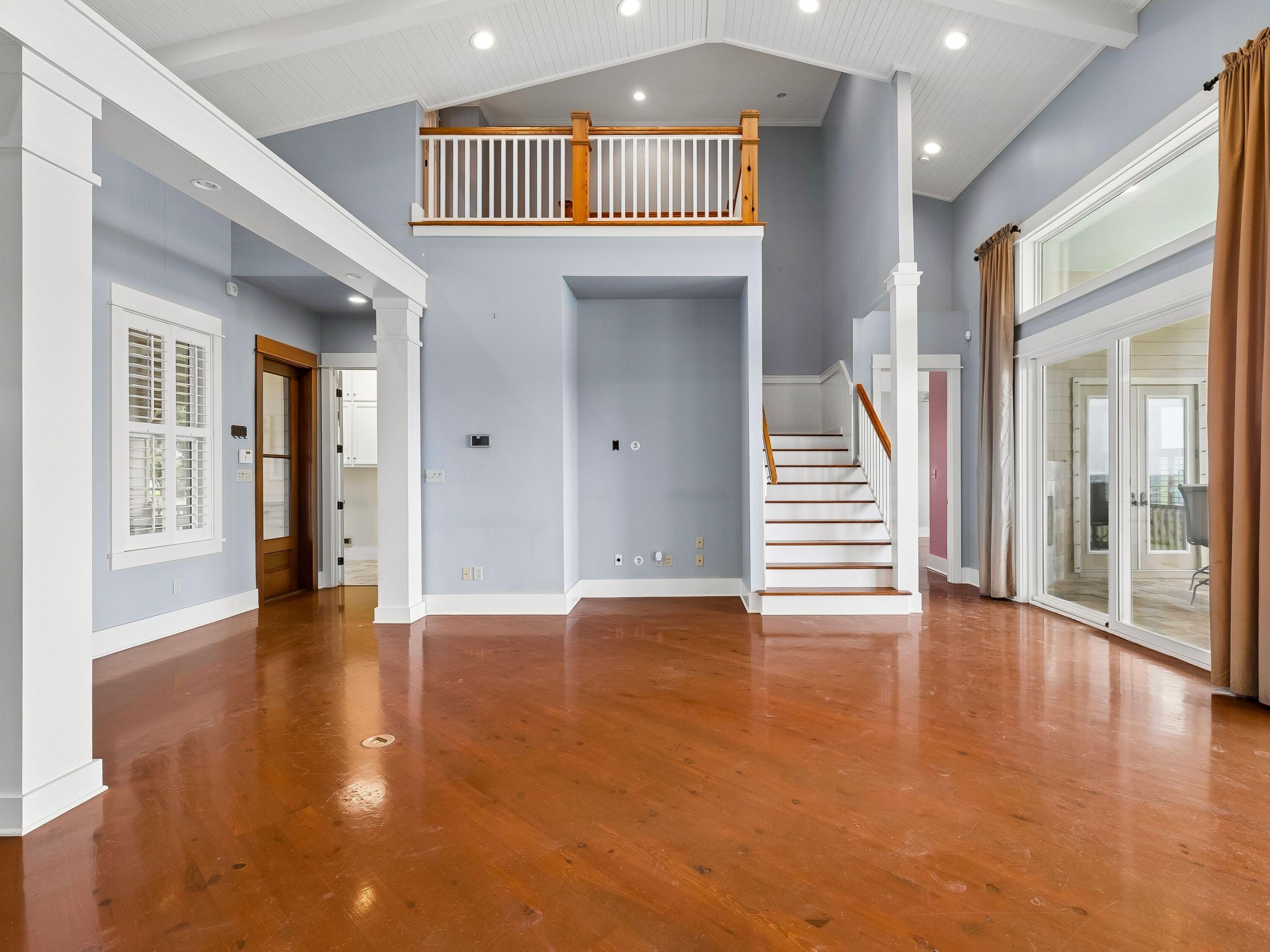 SANTA ROSA SHORES 1ST ADDN - Residential