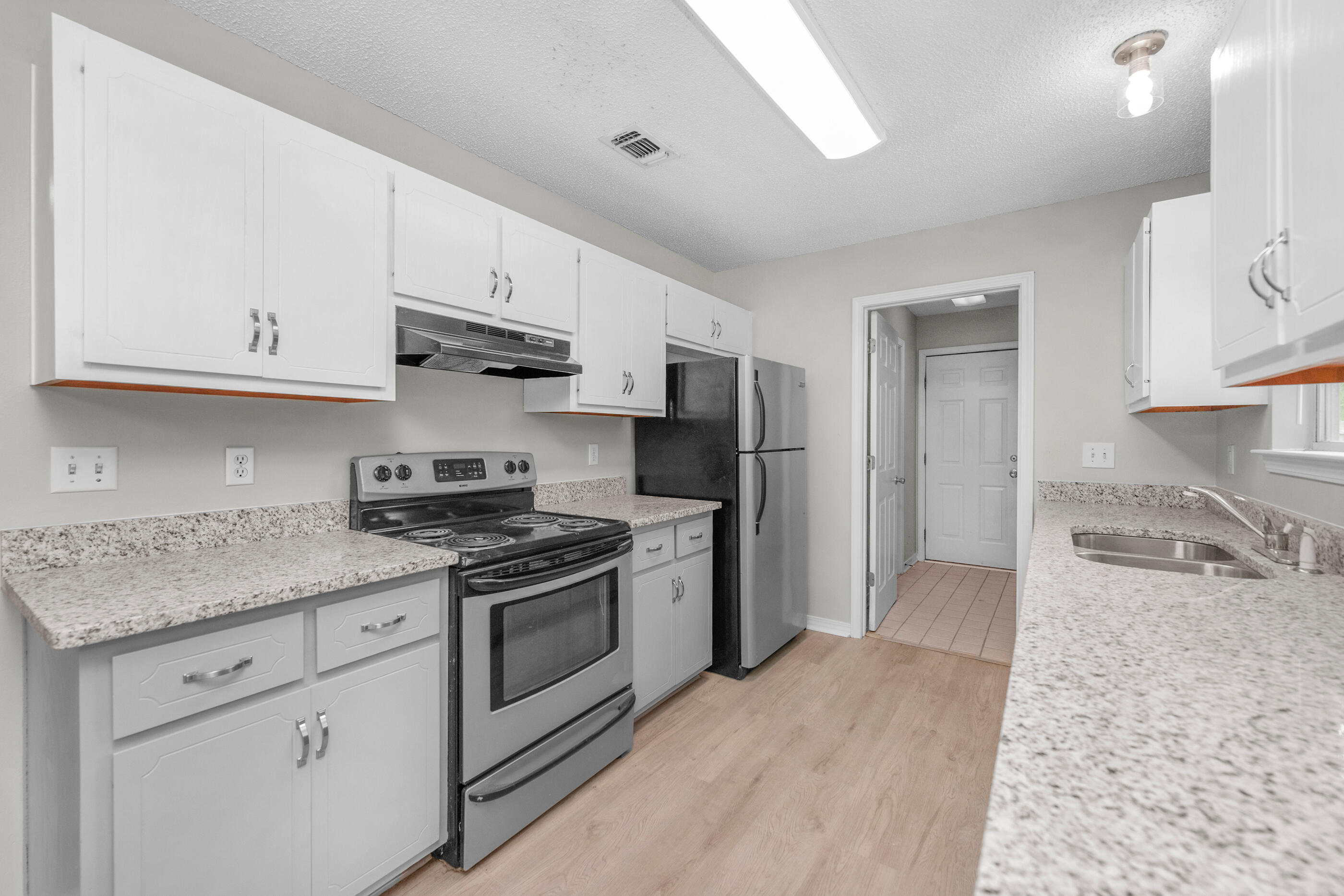 DOGWOOD ESTATES - Residential