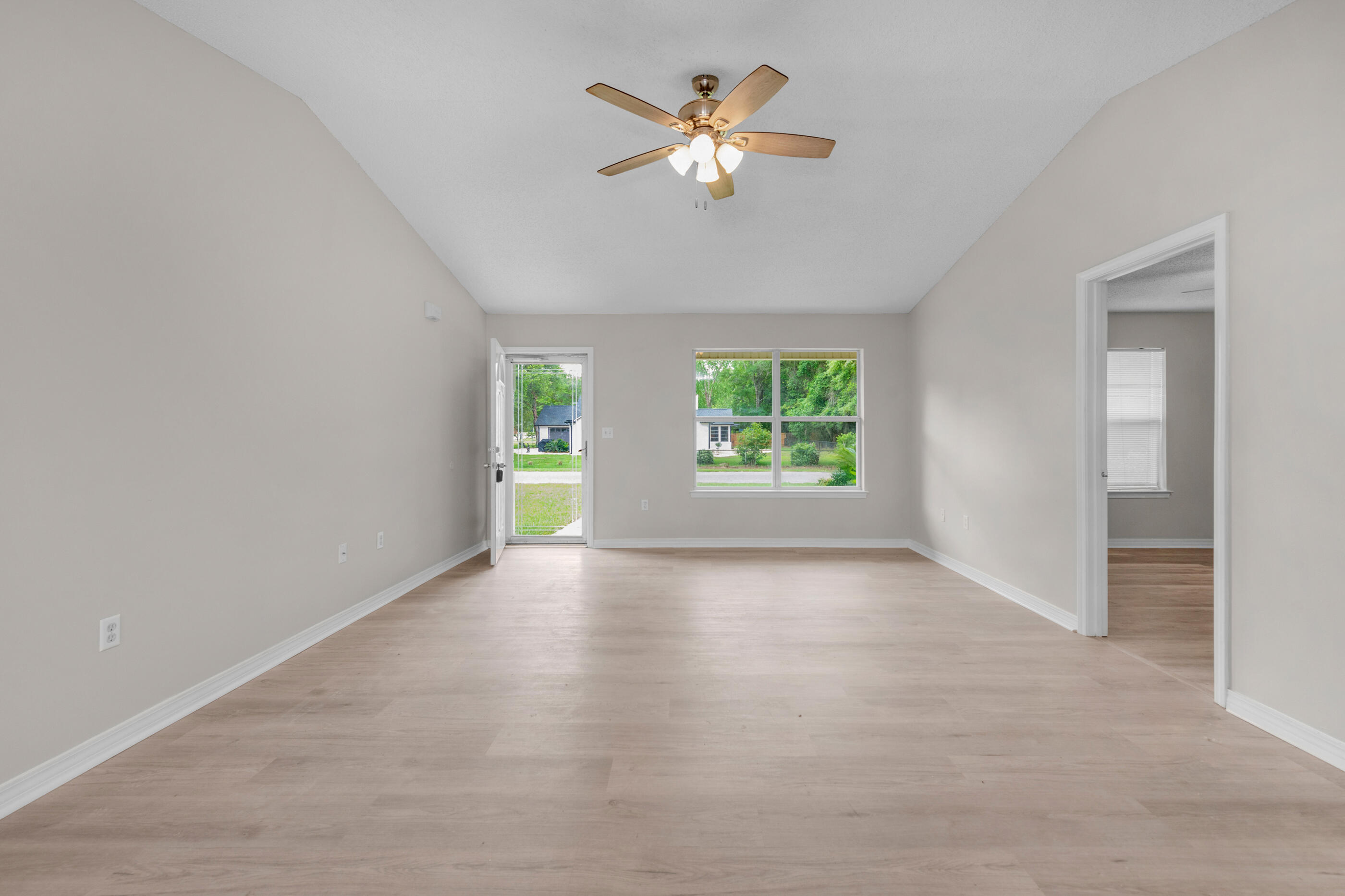 DOGWOOD ESTATES - Residential