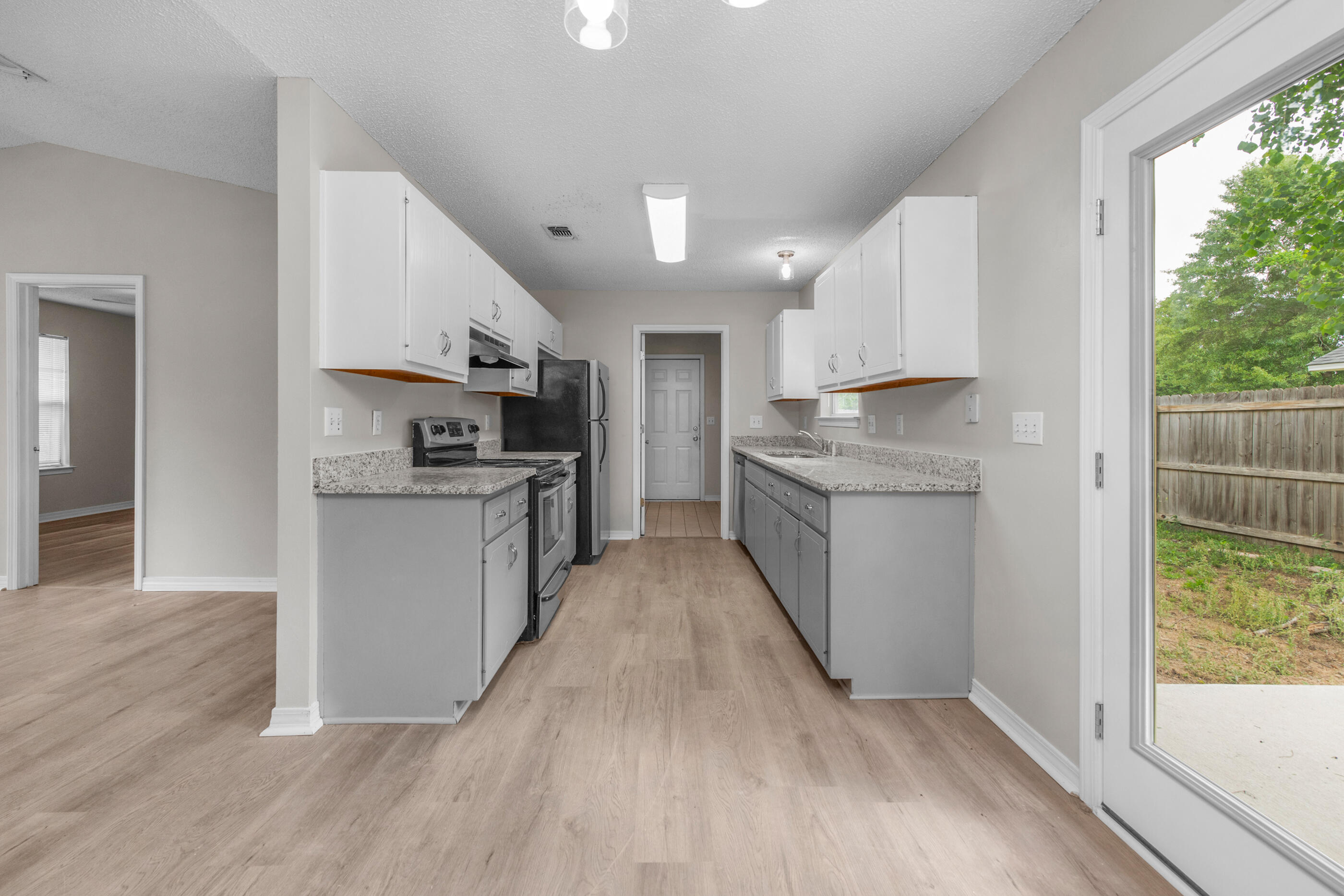 DOGWOOD ESTATES - Residential