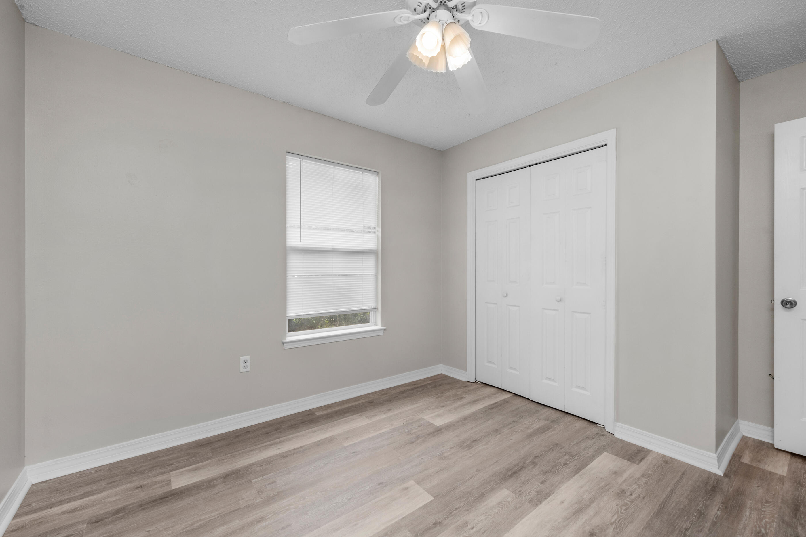 DOGWOOD ESTATES - Residential