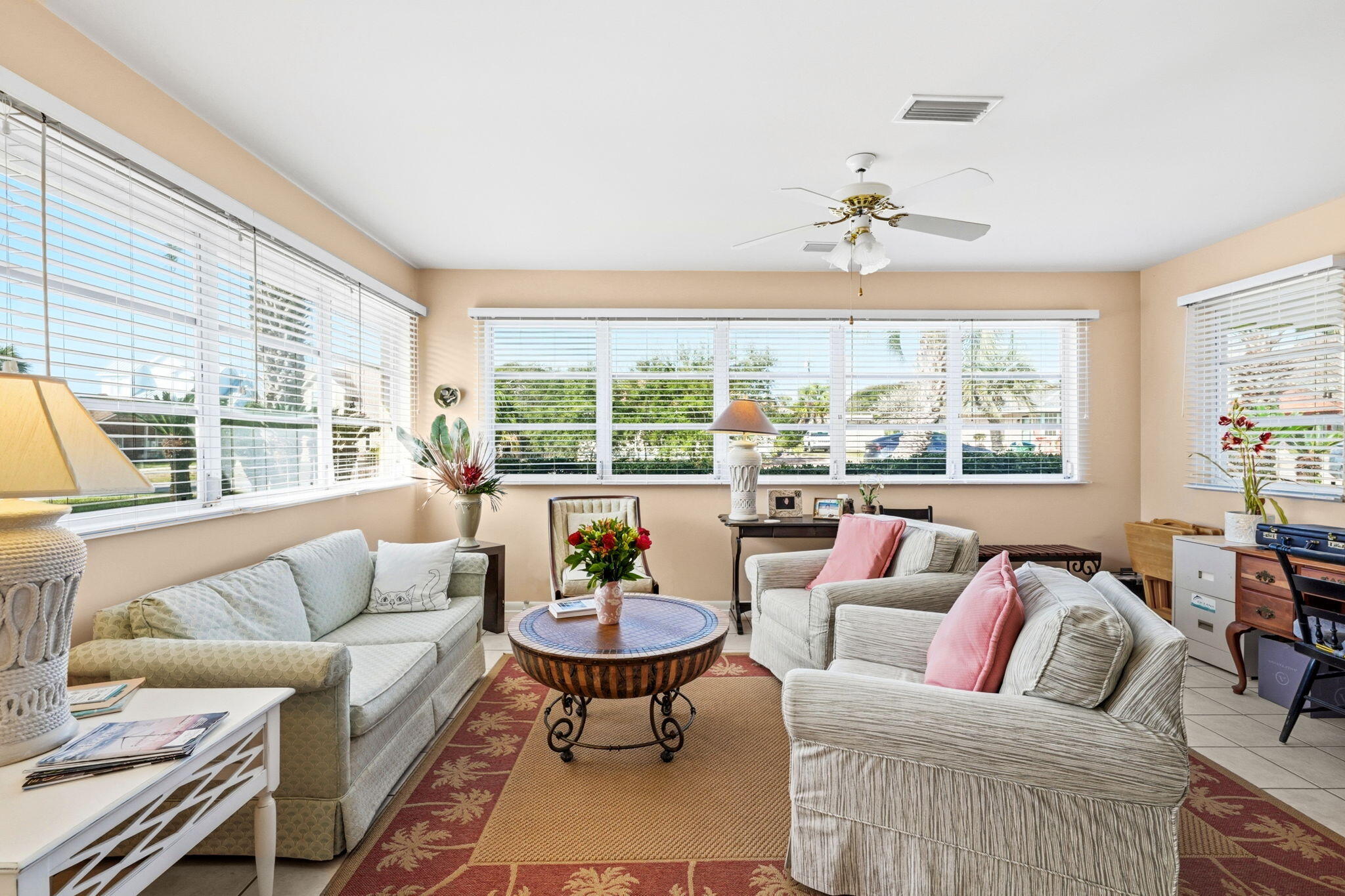 SANTA MONICA BEACH - Residential