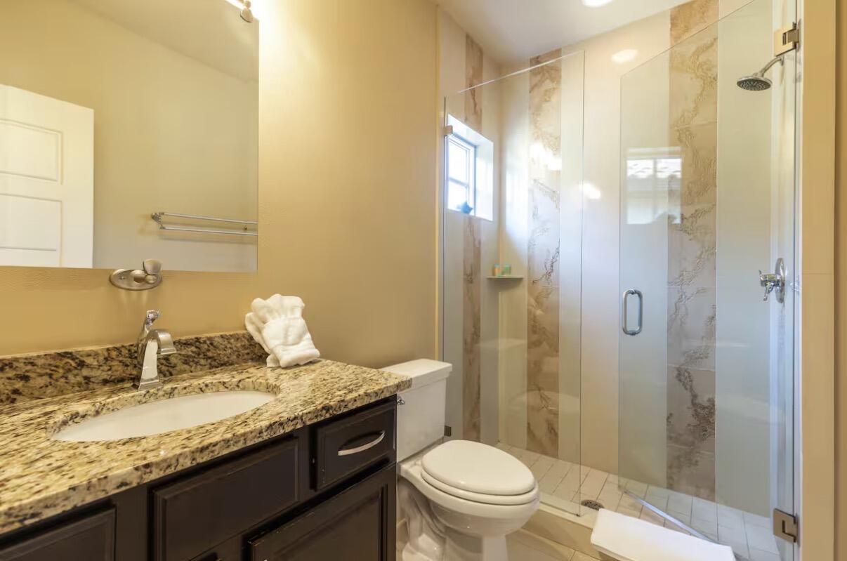 VILLA LAGO - Residential Lease