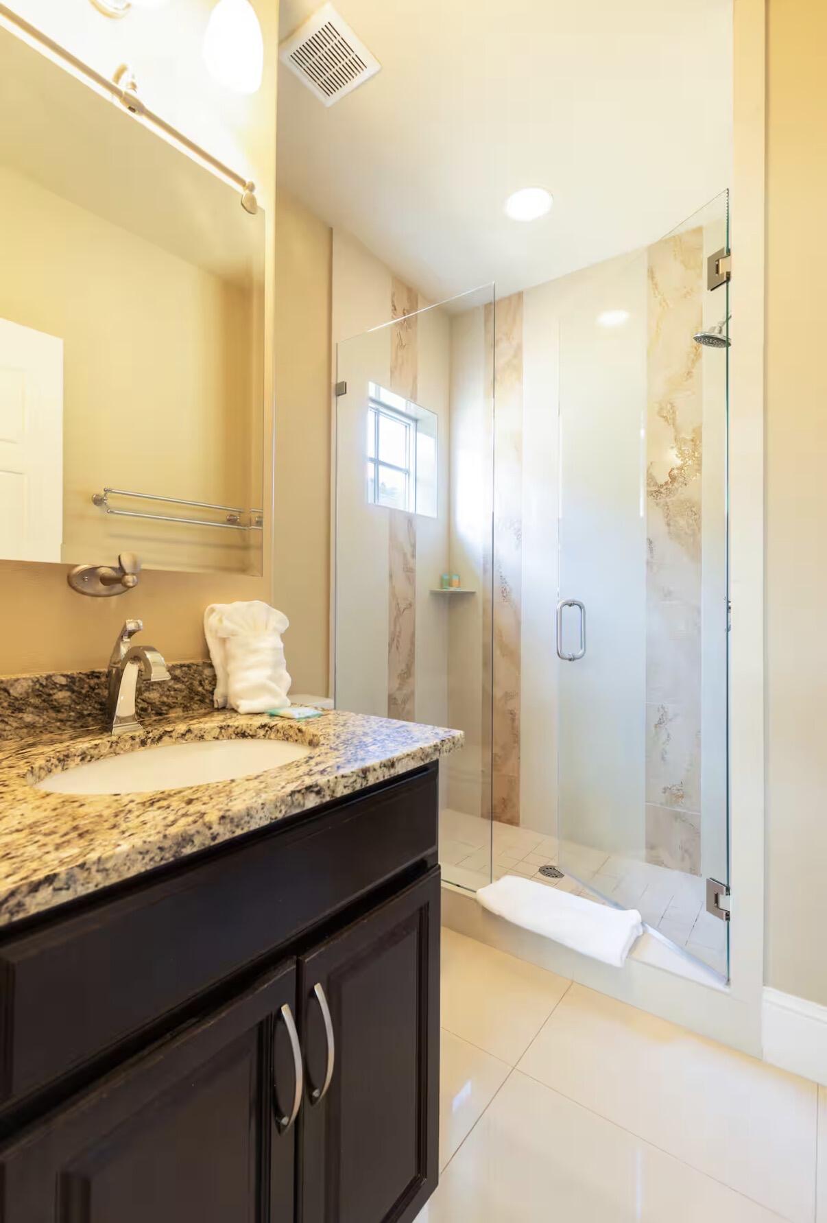 VILLA LAGO - Residential Lease