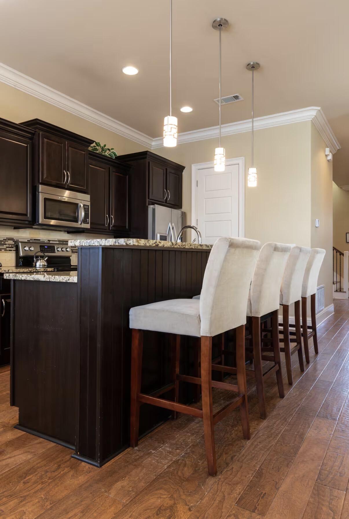 VILLA LAGO - Residential Lease