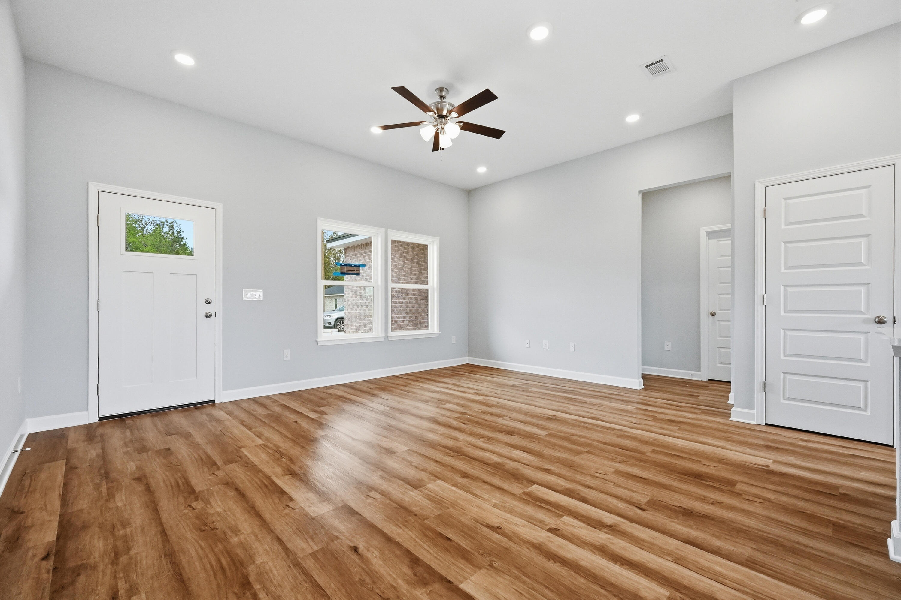 Southern Charm - Residential