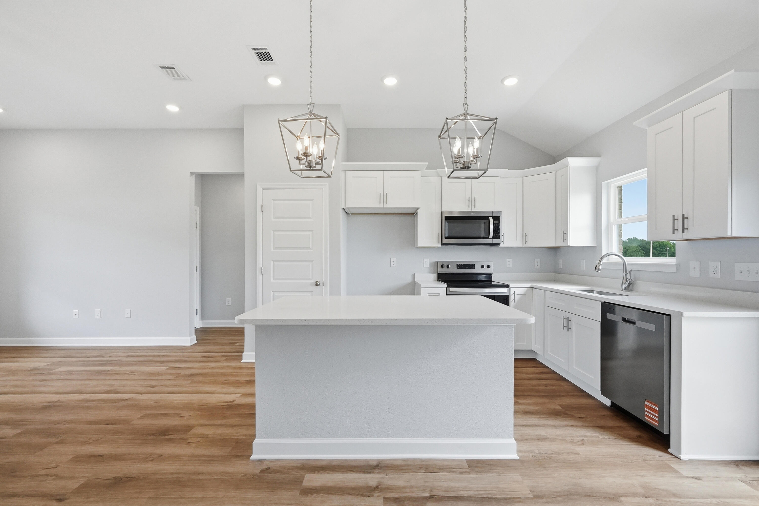 Southern Charm - Residential