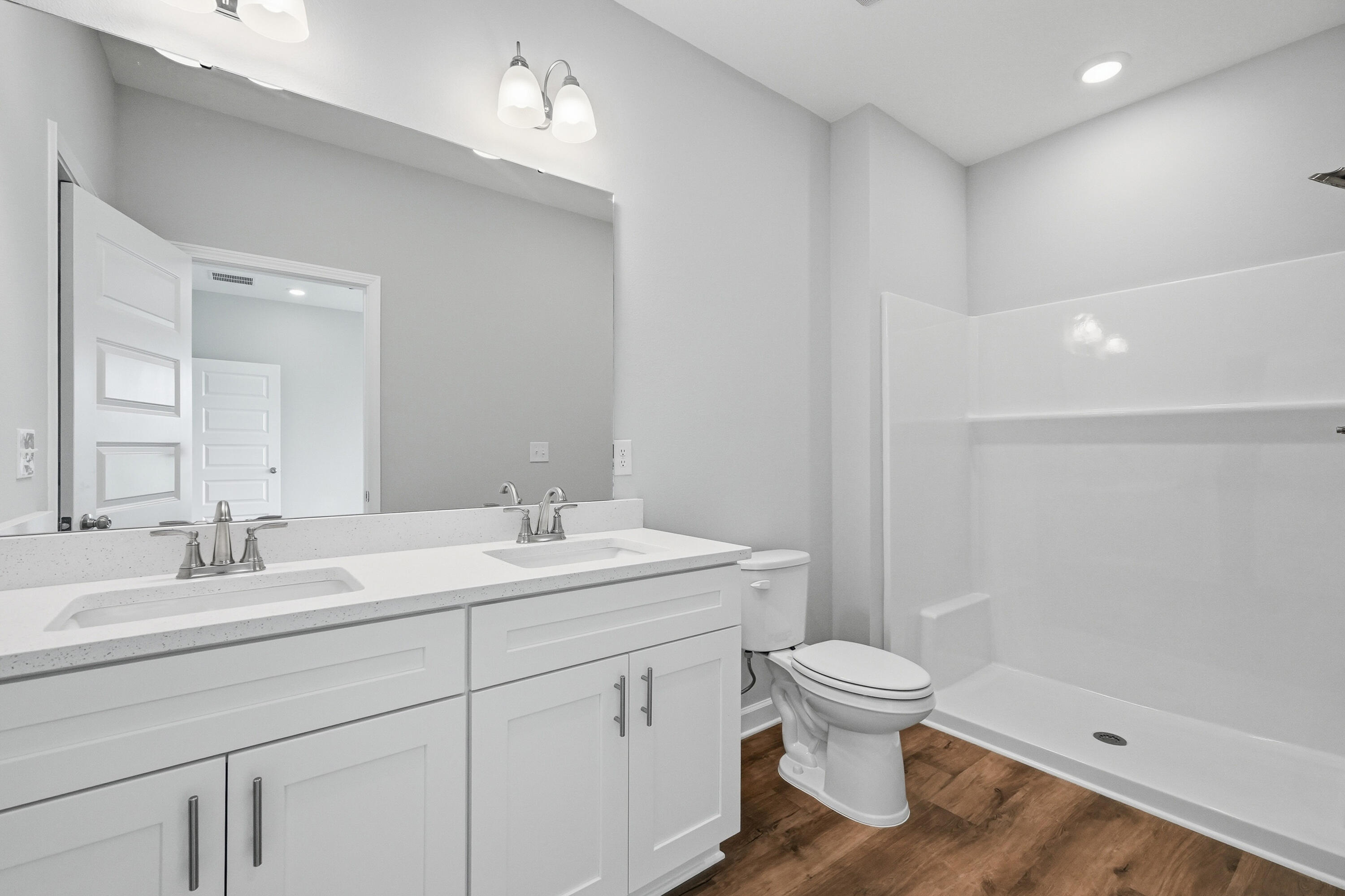 Southern Charm - Residential