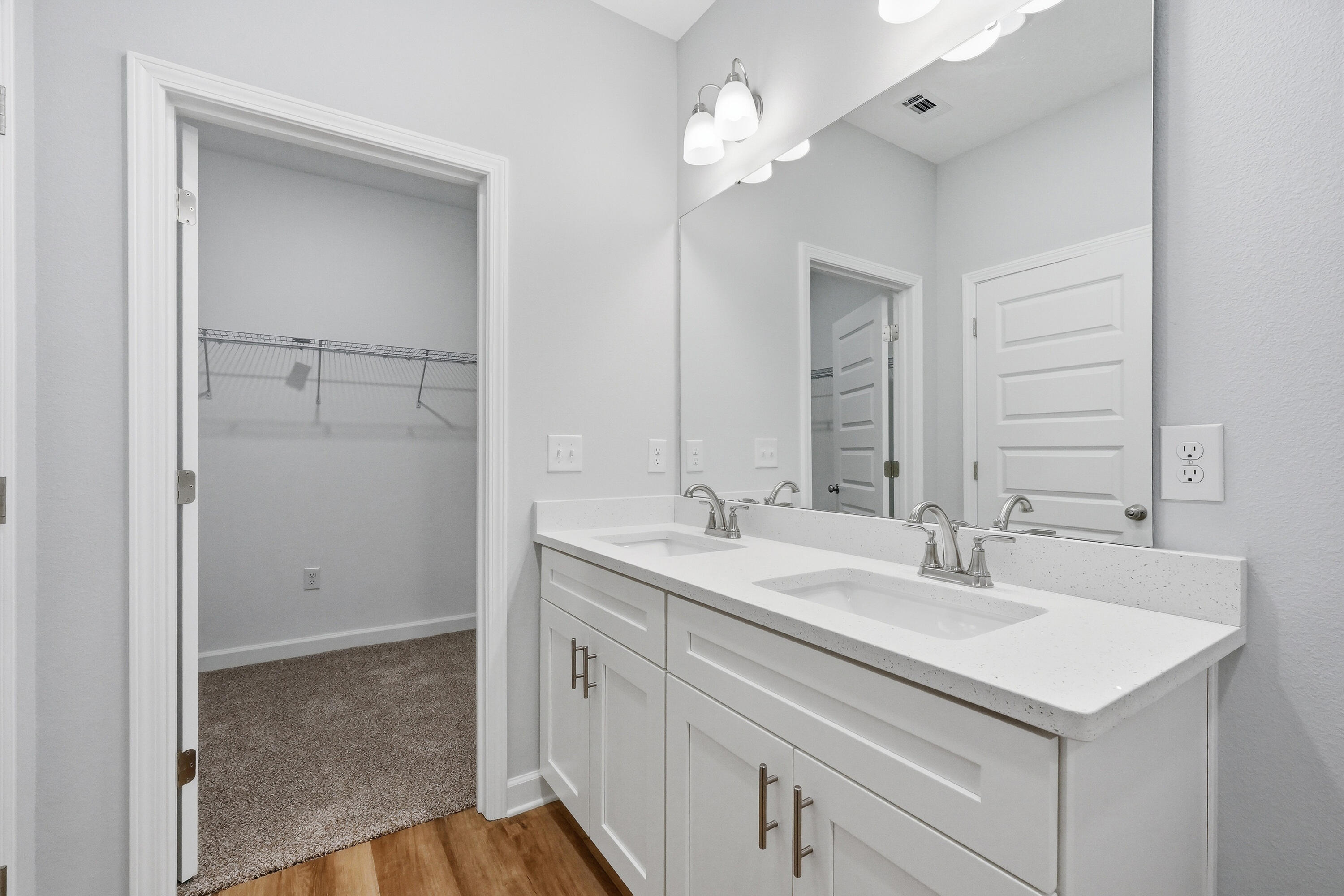 Southern Charm - Residential