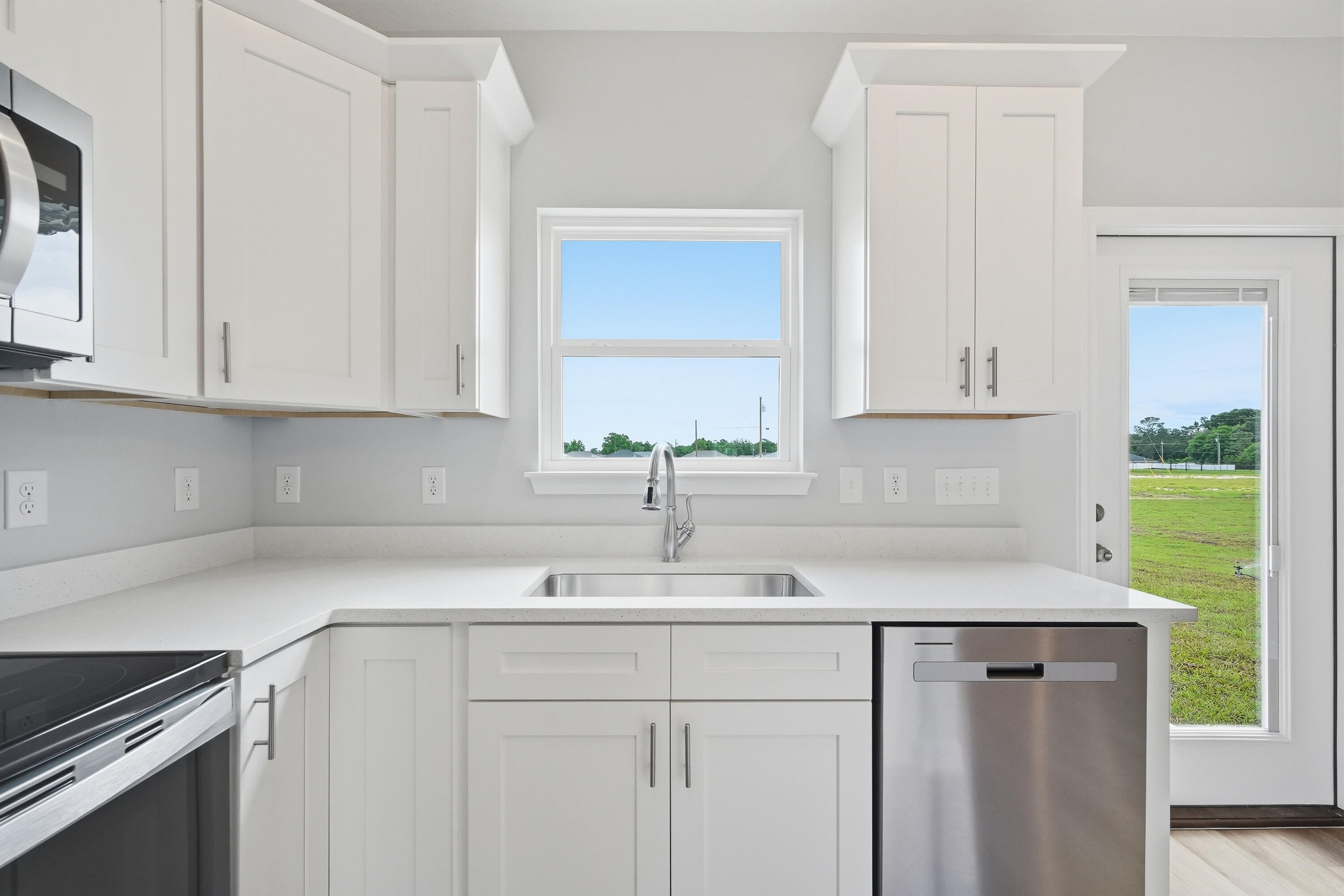Southern Charm - Residential