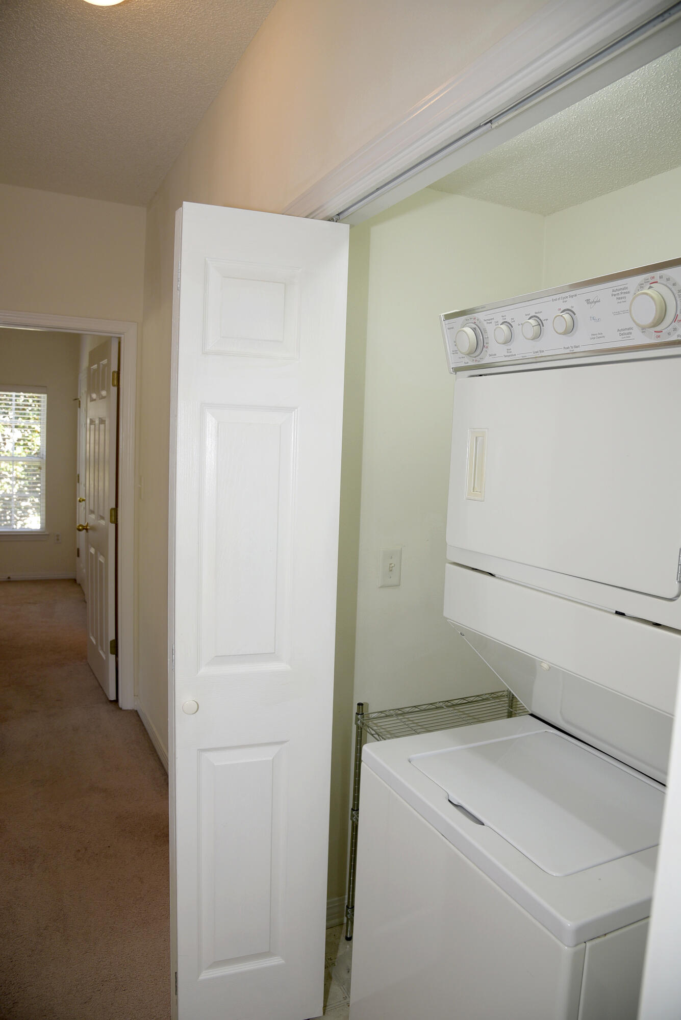 THE OAKS AT NICEVILLE - Residential Lease
