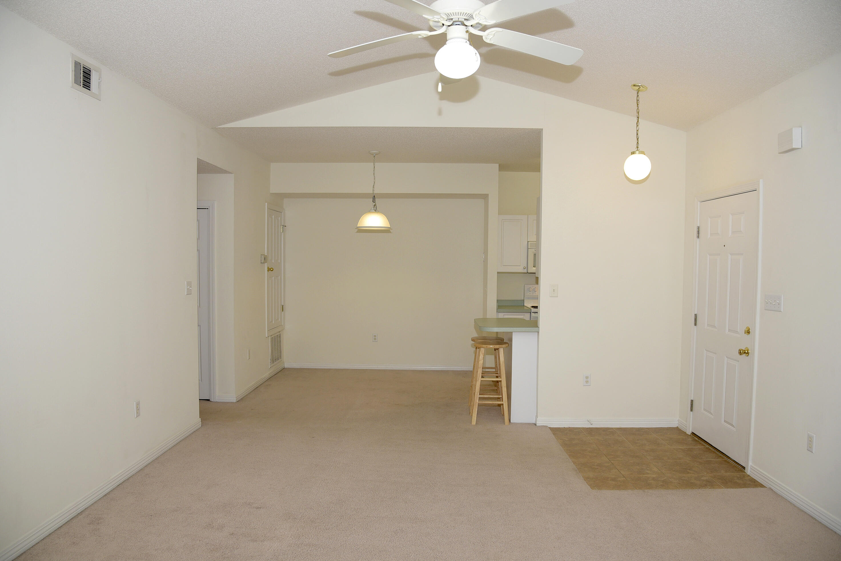 THE OAKS AT NICEVILLE - Residential Lease