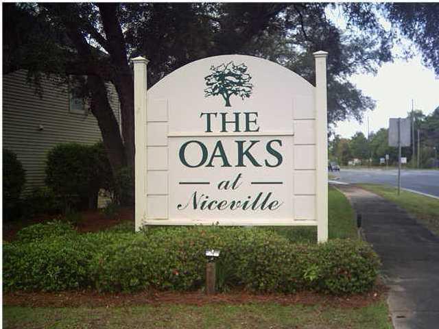 THE OAKS AT NICEVILLE - Residential Lease