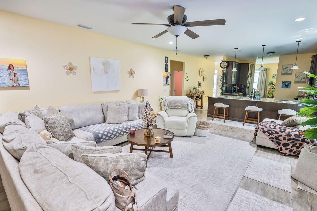 CLOVERDALE S/D - Residential