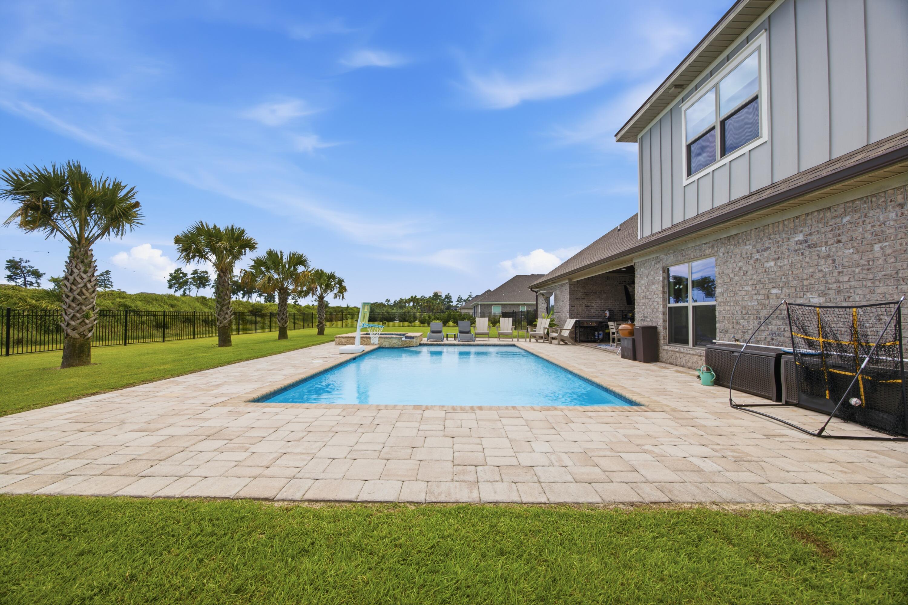 WINDSWEPT ESTATES - Residential