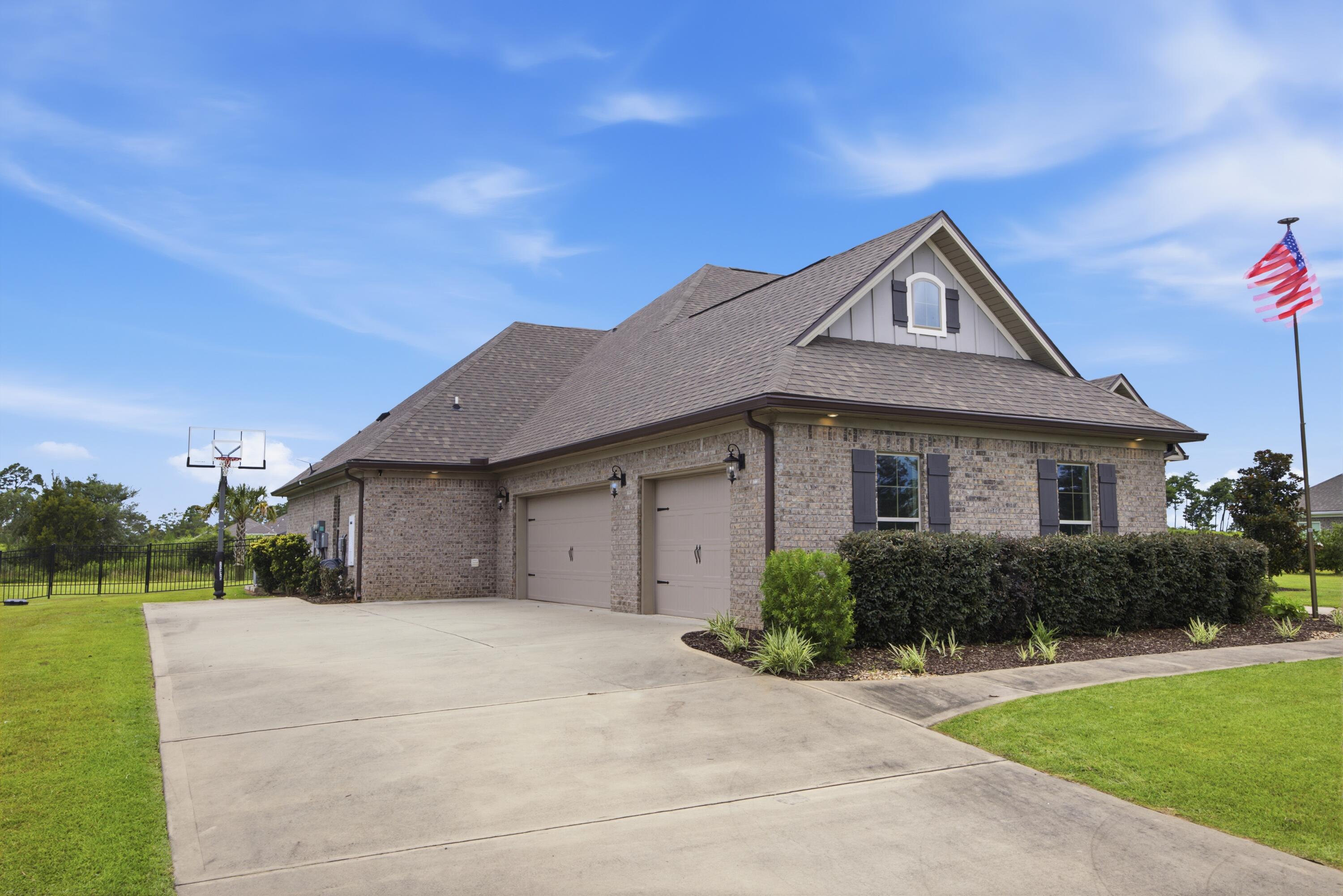 WINDSWEPT ESTATES - Residential