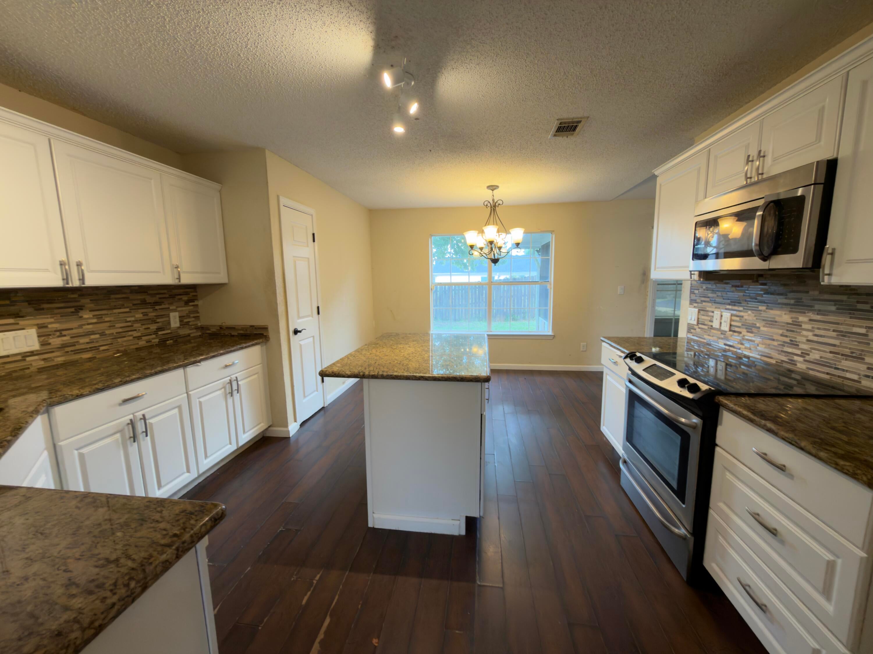 COUNTRYVIEW ESTATES 4TH ADDN PH 4 - Residential