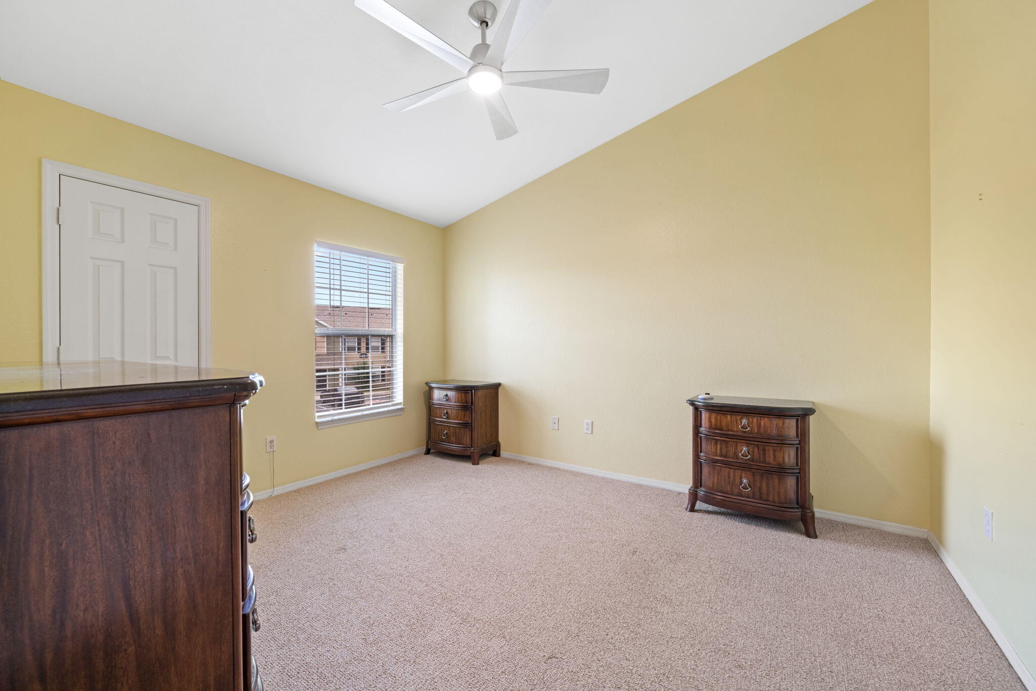 NAUTILUS COVE CONDO - Residential