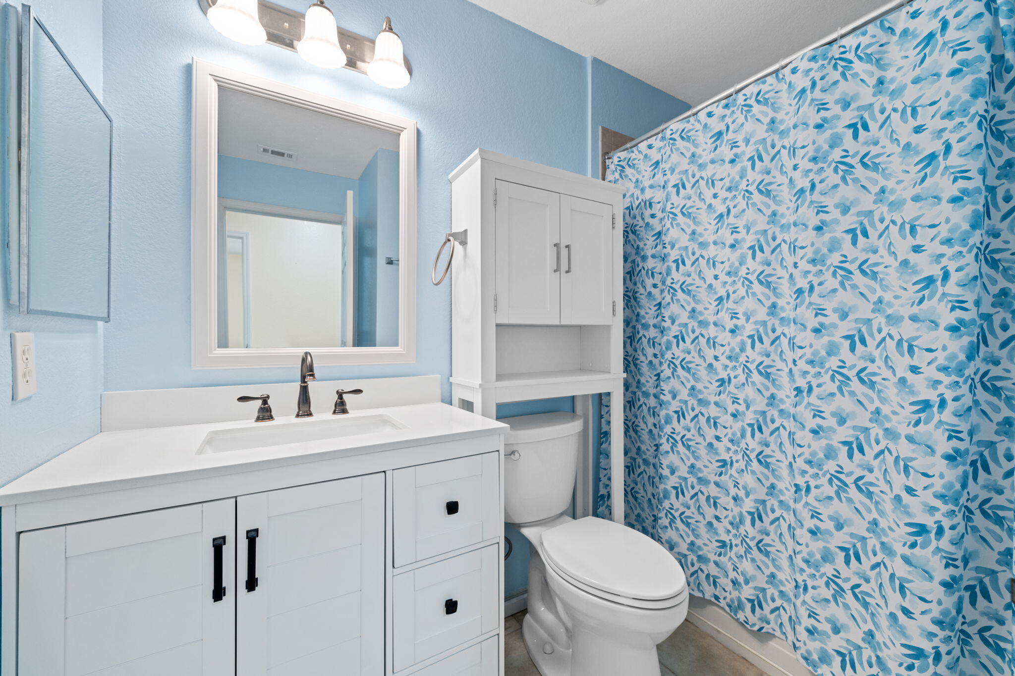 NAUTILUS COVE CONDO - Residential