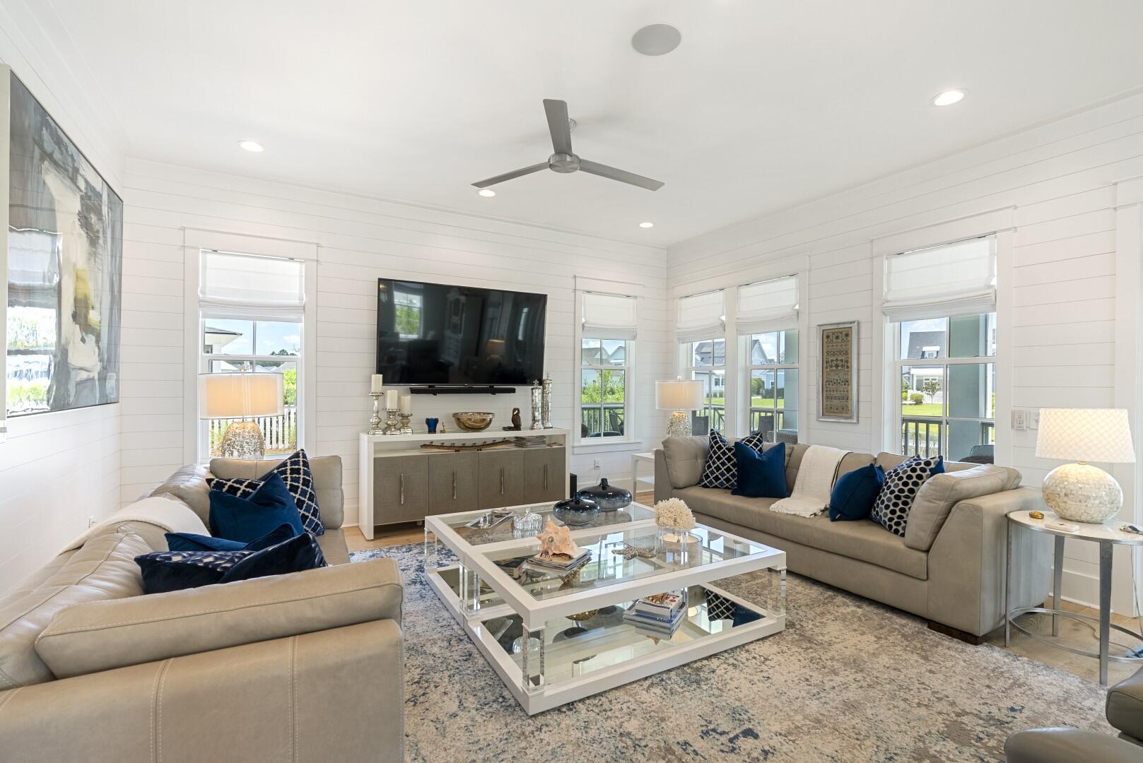 WATERSOUND ORIGINS - Residential