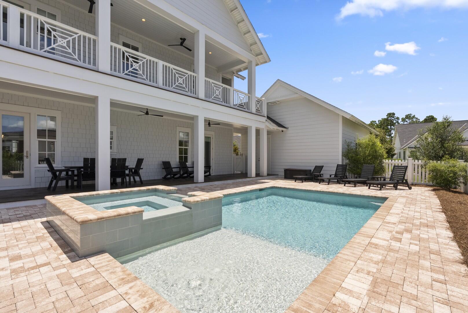 WATERSOUND ORIGINS - Residential