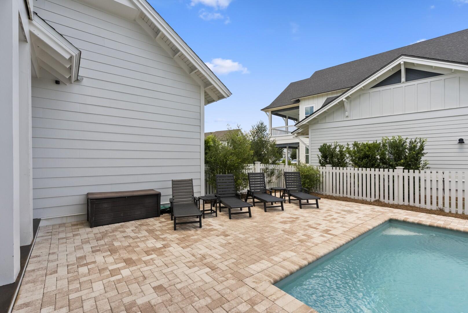 WATERSOUND ORIGINS - Residential