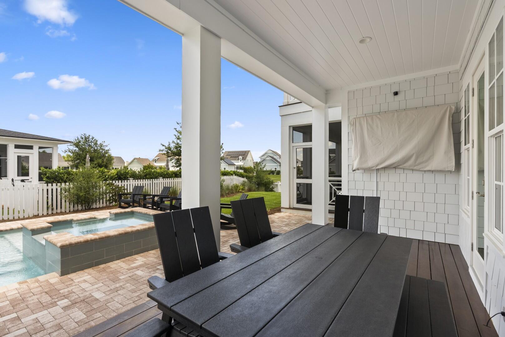 WATERSOUND ORIGINS - Residential
