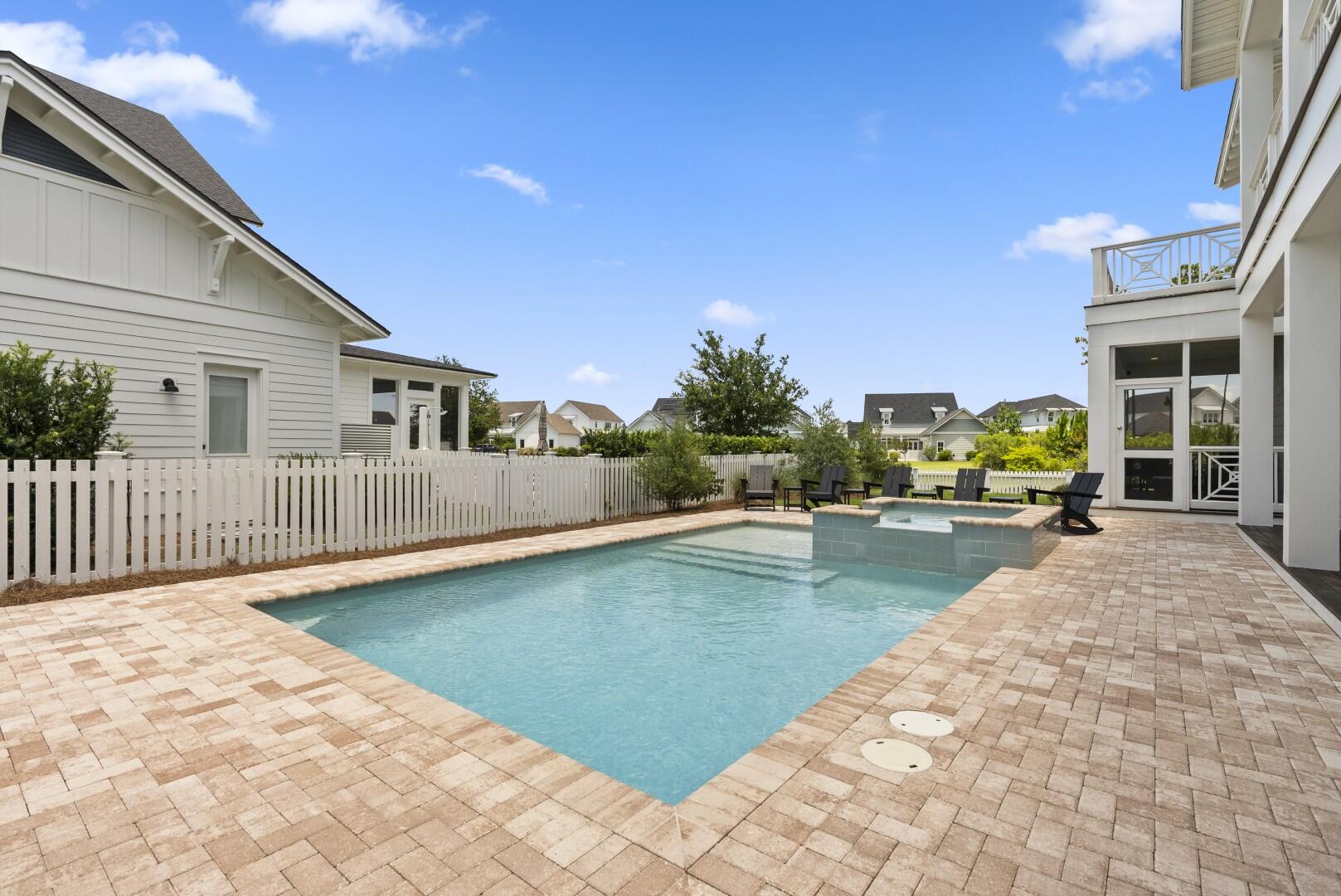 WATERSOUND ORIGINS - Residential